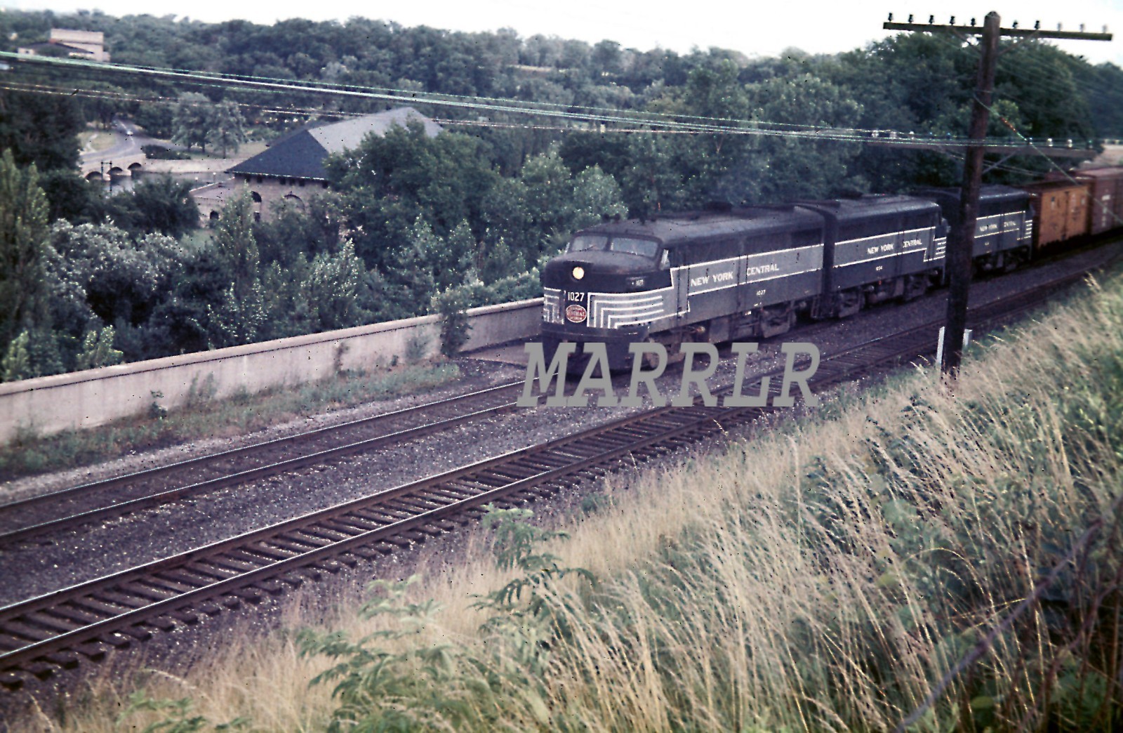 RR Photo-NEW YORK CENTRAL NYC 1027 FA2 Action at Niagara Falls NY 8/7/1960