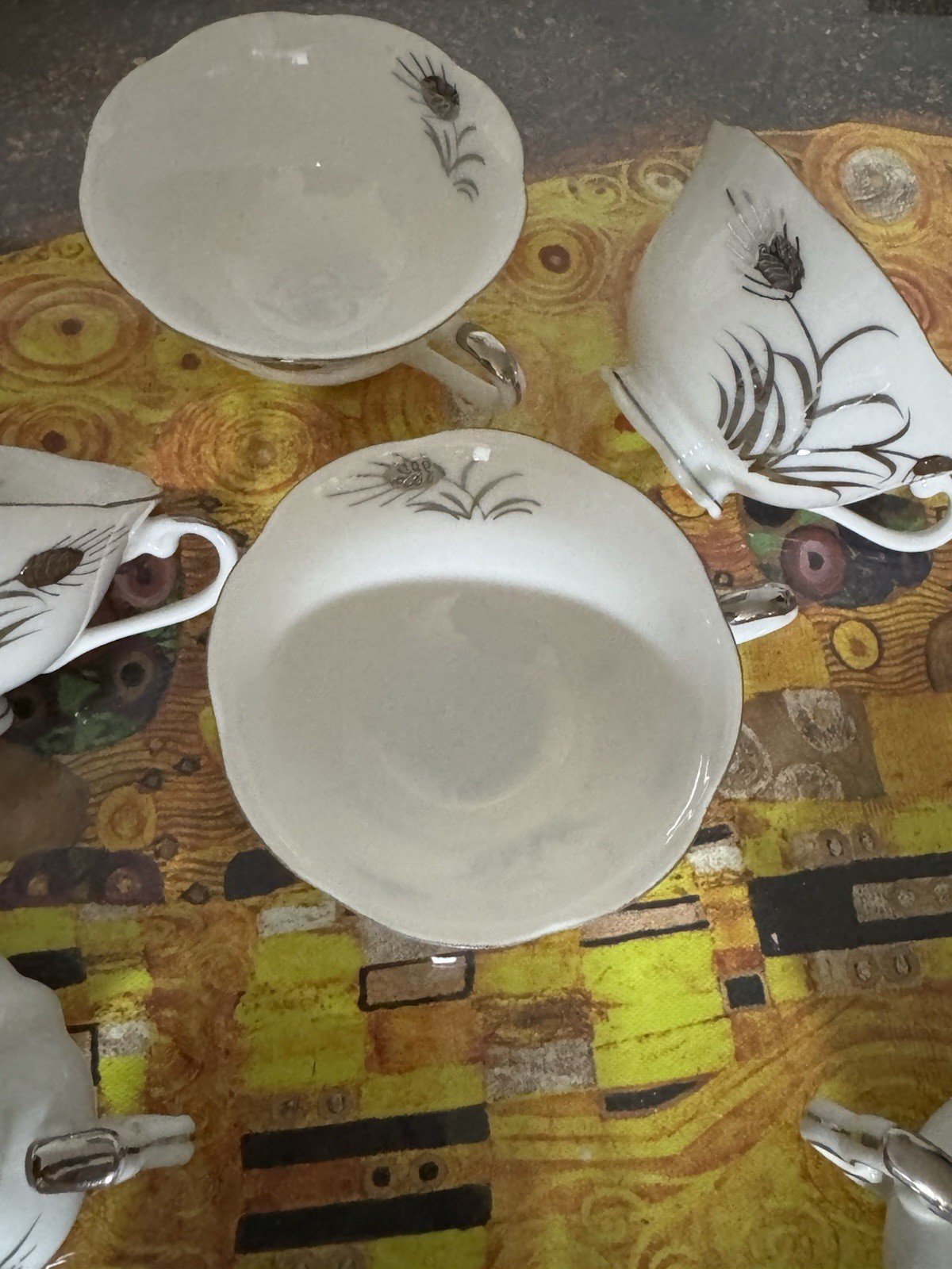Lefton China Porcelain Vintage 6 Lunch Plates and cups, 2 creamers, 1 sugar bowl