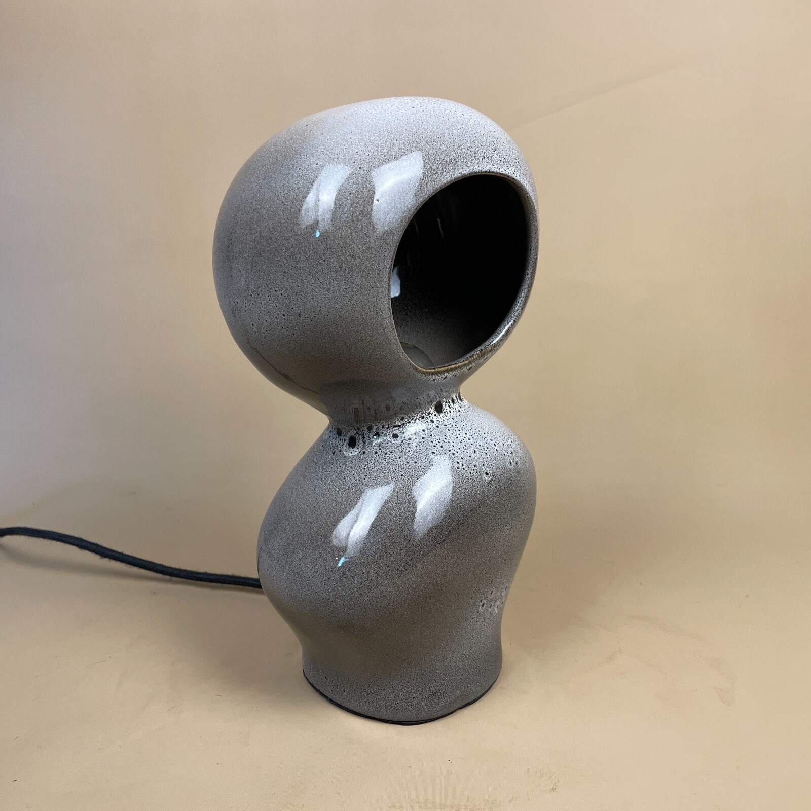 H&M Home Ceramic Grey Modern Lamp Bubble Rounded Shape Table Bedside Light