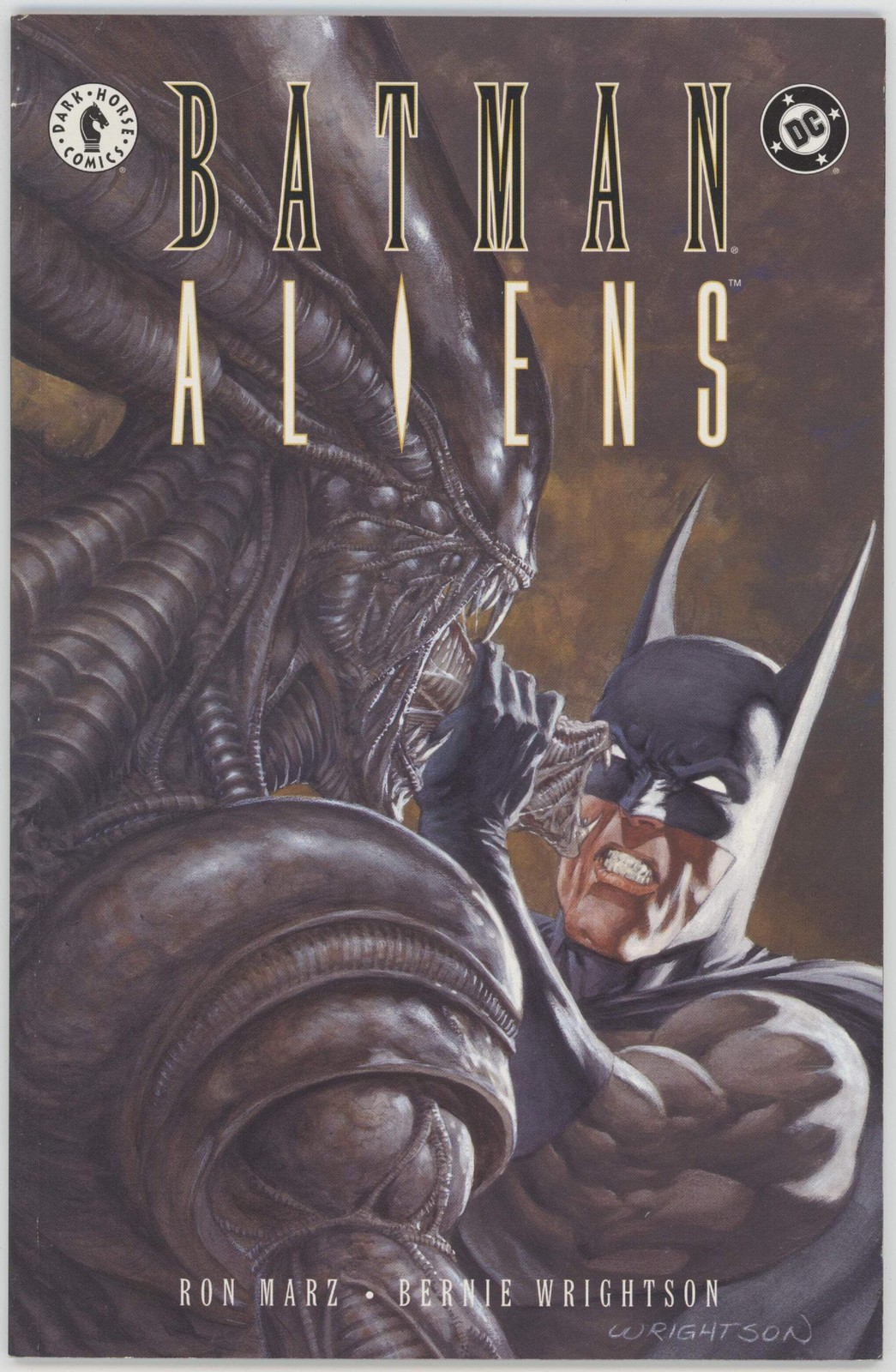 Batman / Aliens (1997) #2