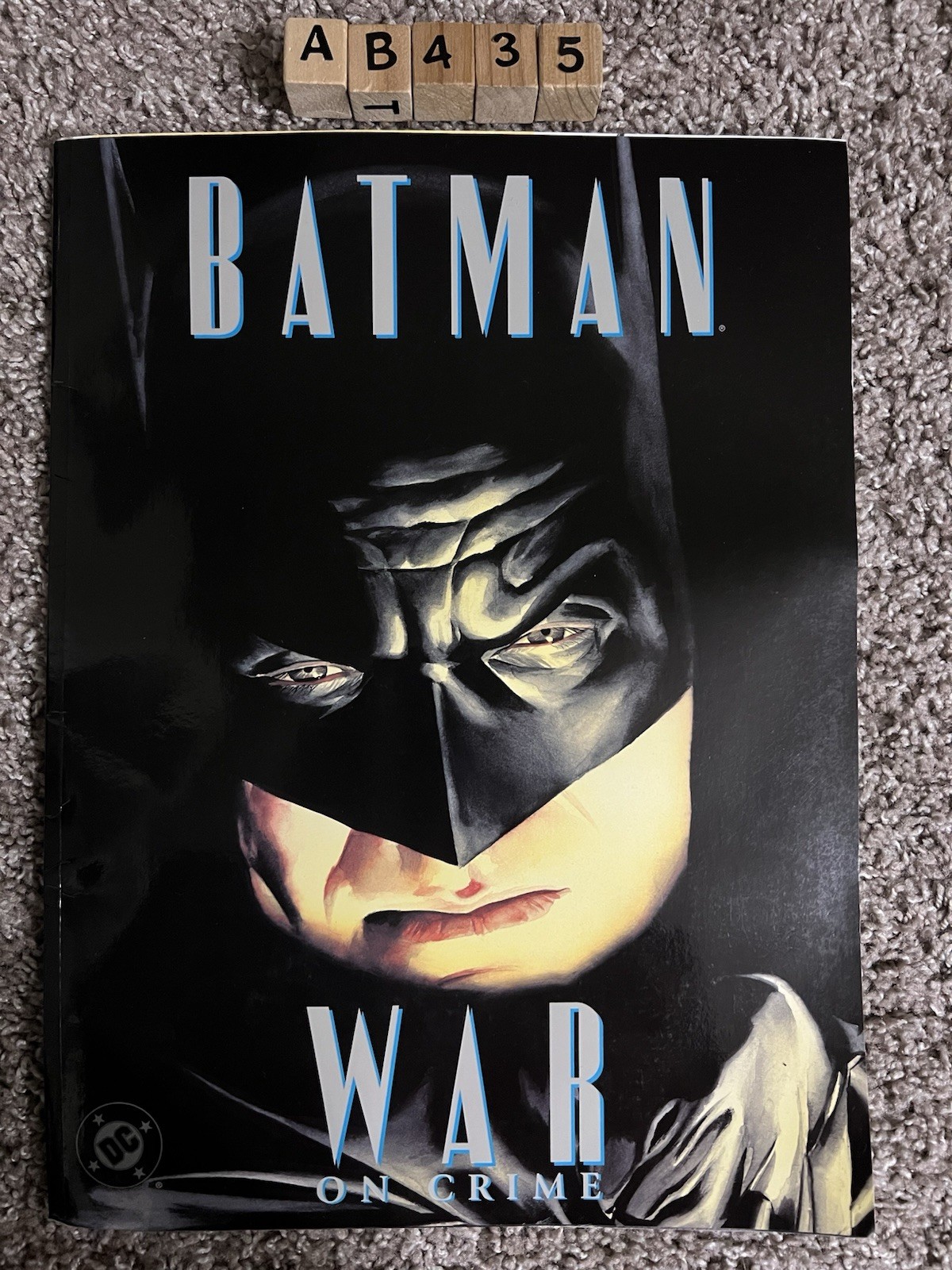 Batman War on Crime Comic Book DC Oversized TPB 1999 Alex Ross Paul Dini Creased