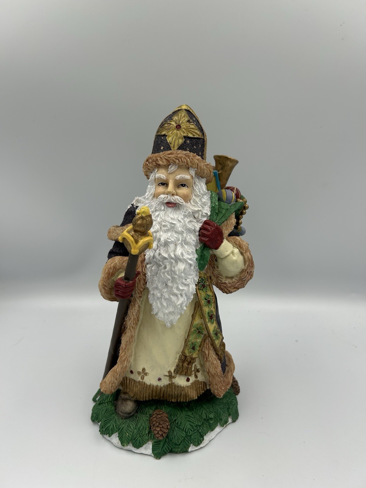 International Santa Claus Collection 4.25″ Greece St. Nicholas Christmas 1996