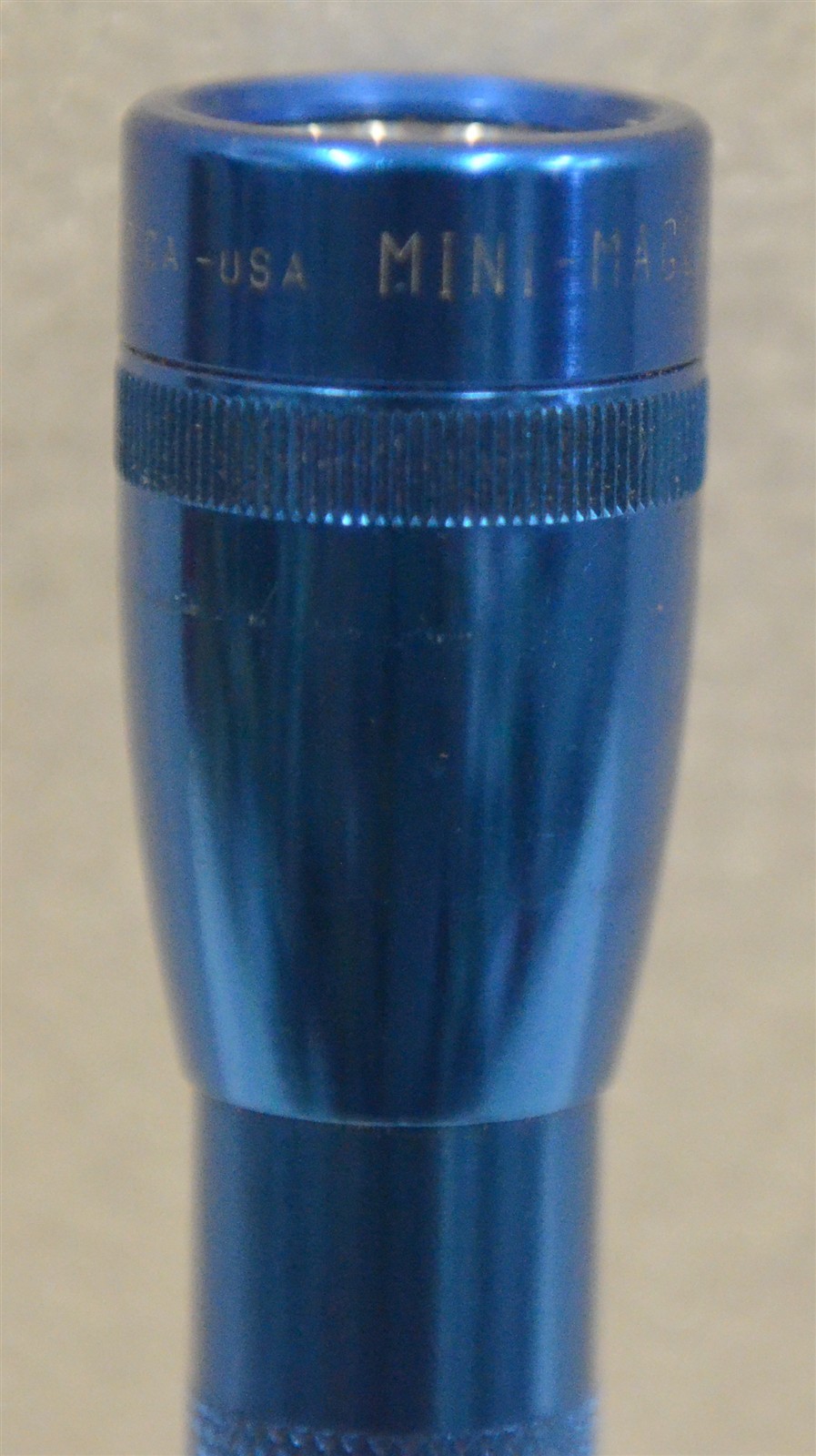 Vintage Blue MAG-LITE “AA” Flashlight MAGLIGHT New Old Stock With Batteries