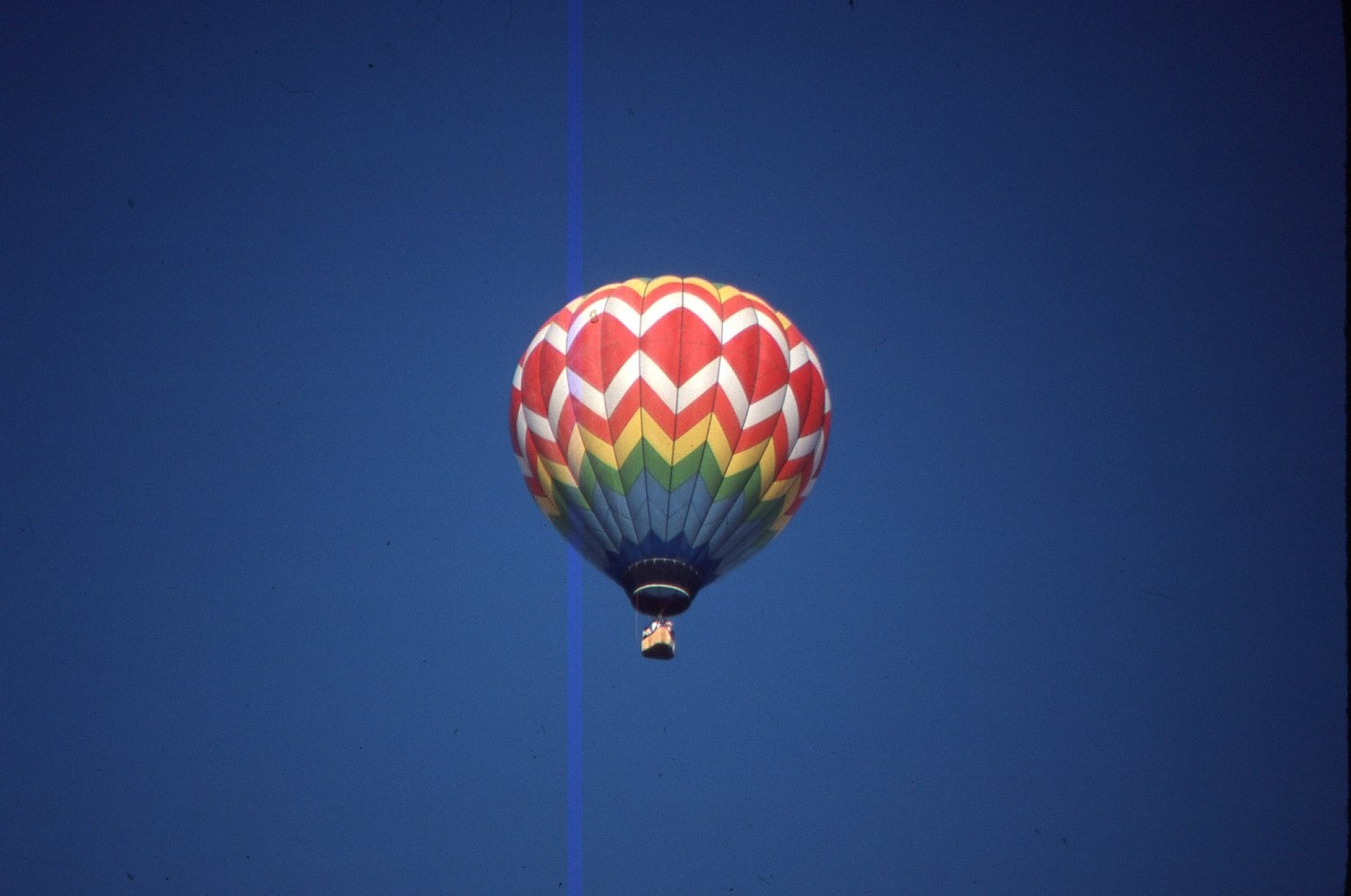 35 MM Color Slides Pro Photo Hobbies Leisure Hot Air Balloon Red White 1983 #13