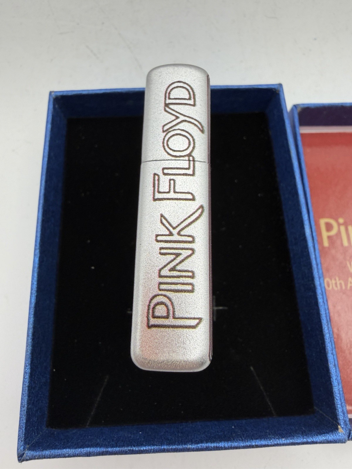 Pink Floyd Limited Edition Commemorative Lighter New ***READ