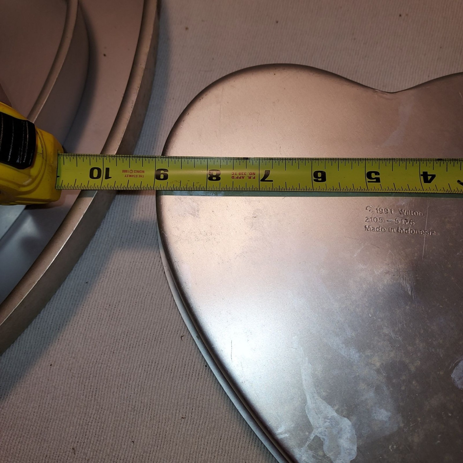 4 Wilton Heart Baking Pans 2 inch Deep 15 inch 12 inch 9 inch 6 inch set 502-207