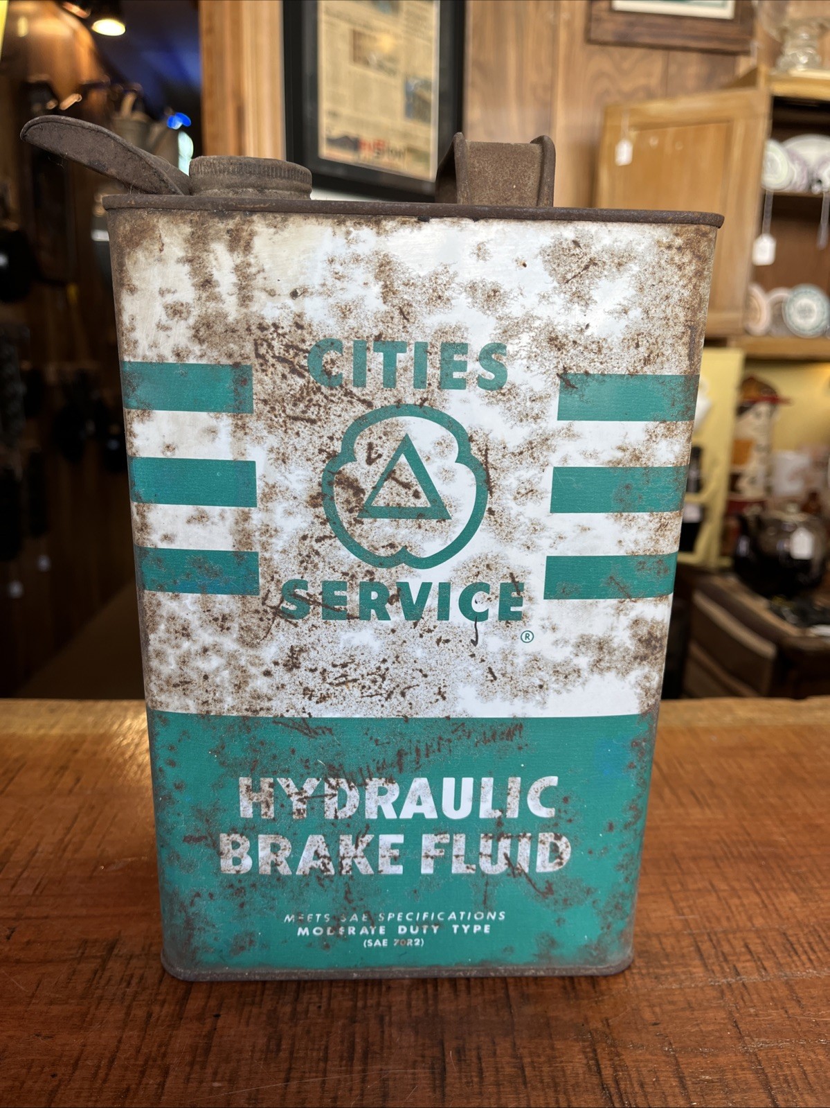 Vintage Cities Service 128 Fl. Oz. SAE 70R2 Hydraulic Brake Fluid Can W/Spout