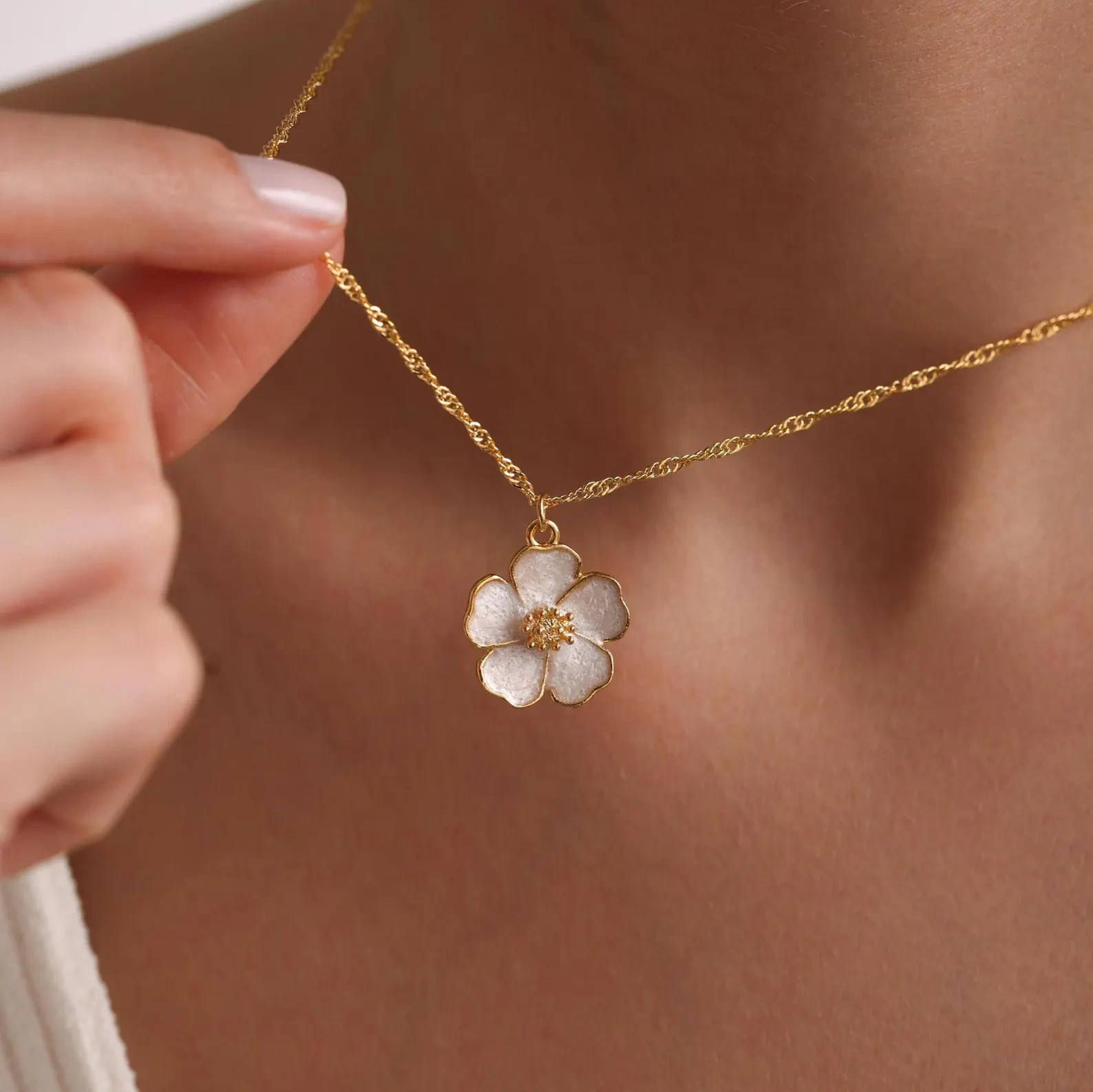 18K Yellow Gold Over Enamel Sakura Flower Pendant Necklace with 18″Chain Women’s