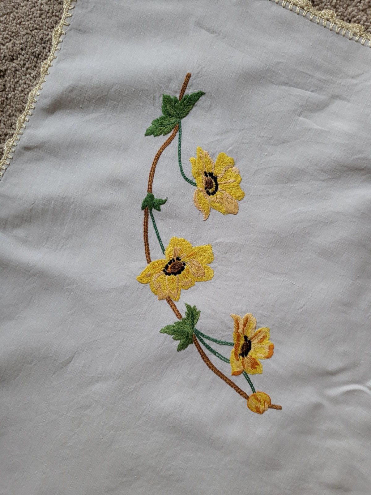 Vintage Hand Embroidered Tablecloth Yellow Icelandic Poppy or Anemone 36 x 38in