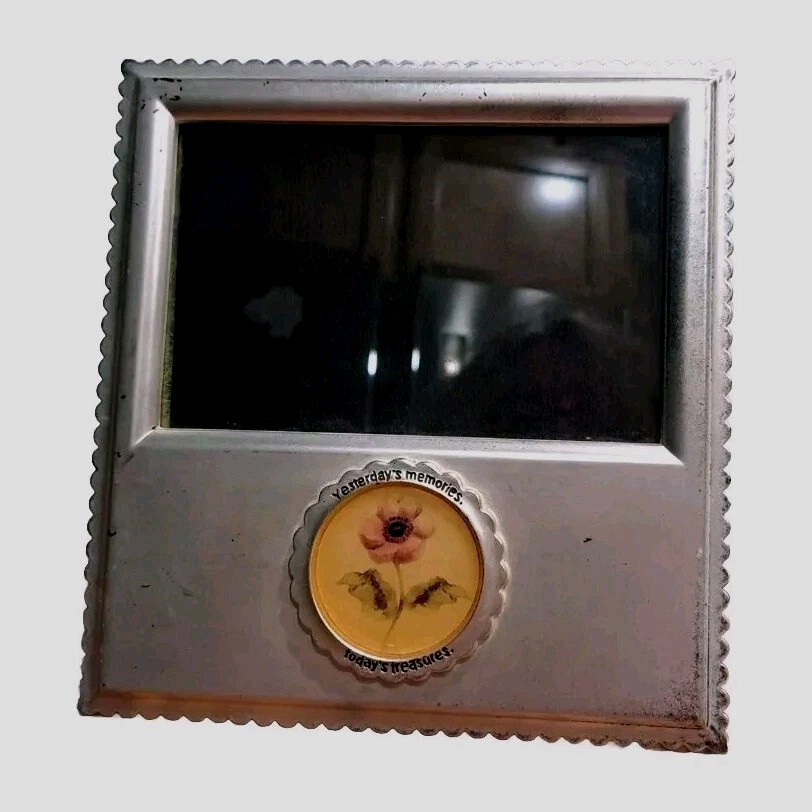 Vintage Brushed Silver Decorel 6×4″ Photo Frame “Yesterday’s Memories” Floral
