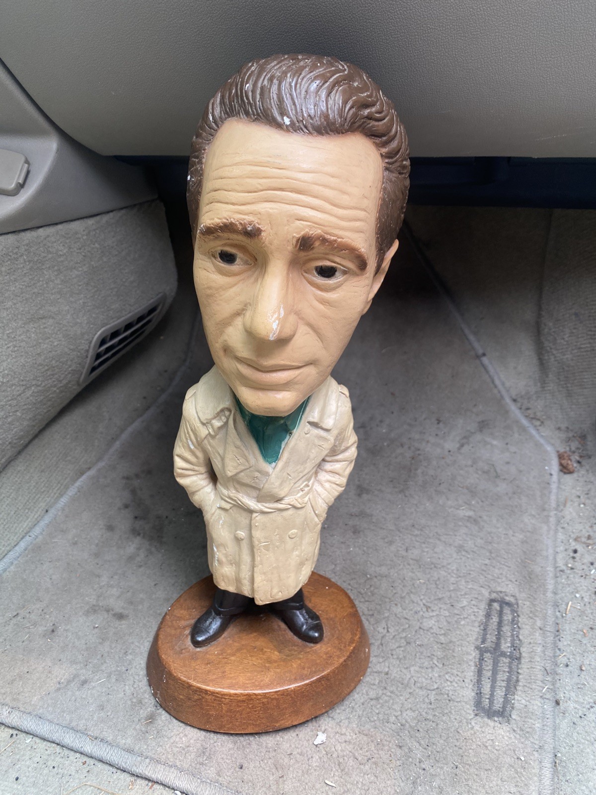 Vintage 1973 ESCO Humphrey Bogart Chalkware Statue 16″ Casablanca Figurine