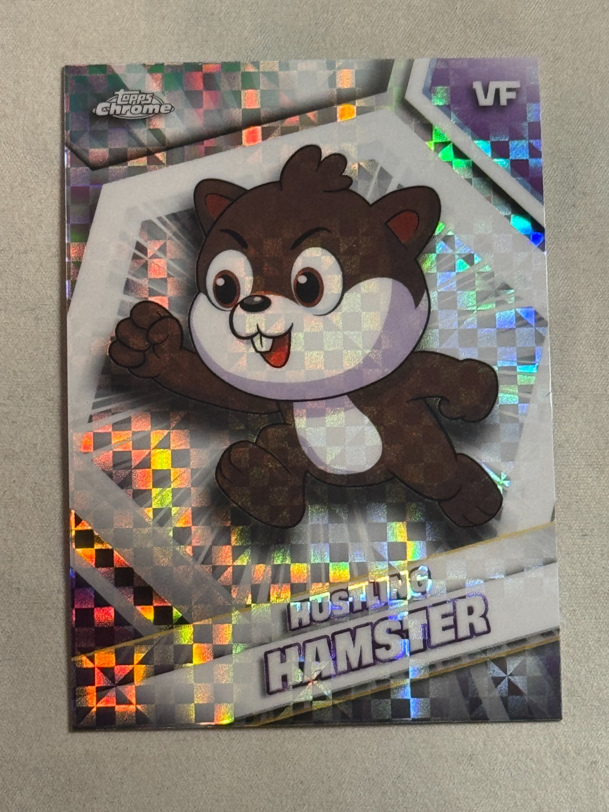 2026 Topps Chrome Veefriends X-Fractor Hustling Hamster #100