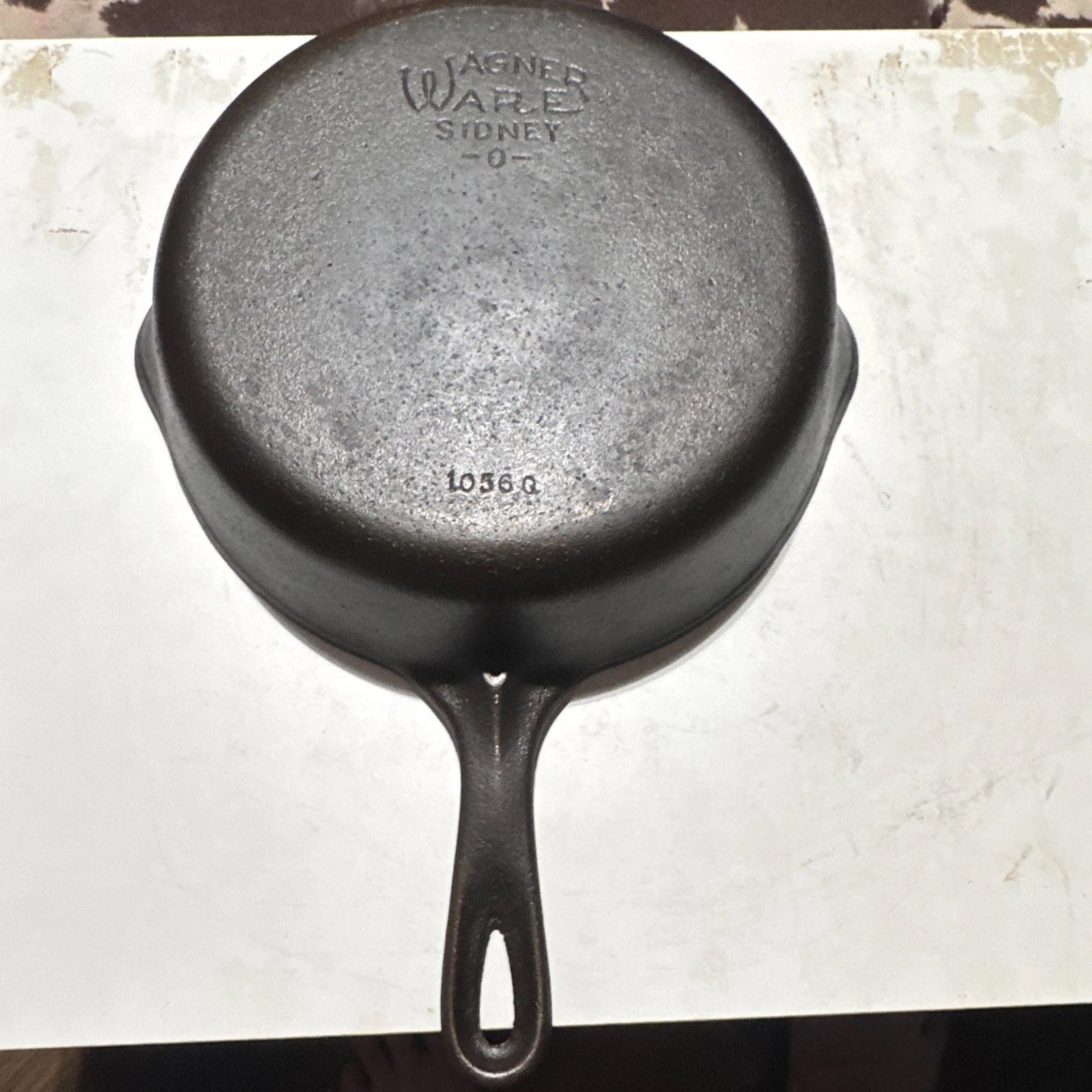 Wagner Ware Sidney -O 1056Q Cast Iron Skillet Frying Pan Round Black