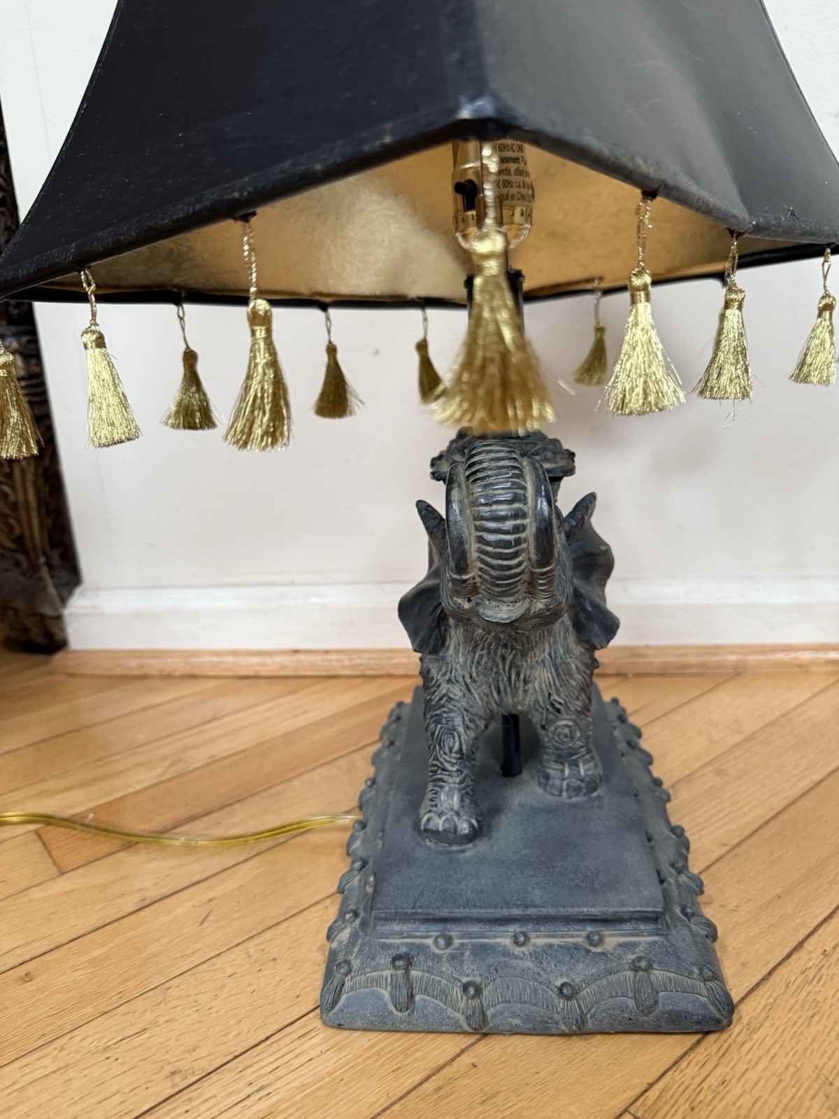 22” Vintage Safari Style Elephant Table Lamp 6.6 lbs