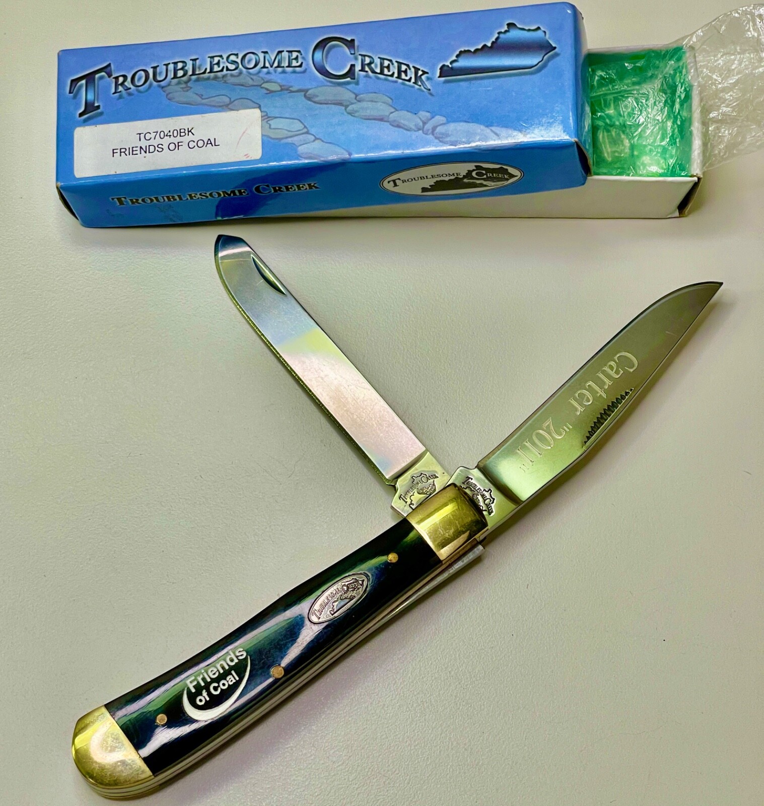 TROUBLESOME CREEK Large 4.25″ TRAPPER — “Friends of Coal” — ((NEW in Box))