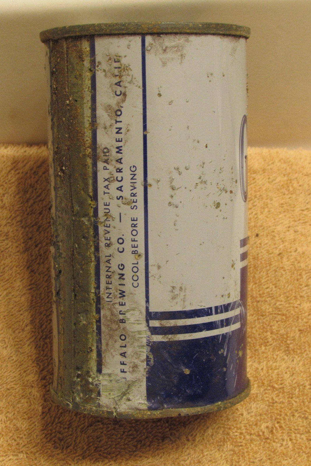 1930s GILT EDGE LAGER, IRTP flat top beer can, BUFFALO, Sacramento California