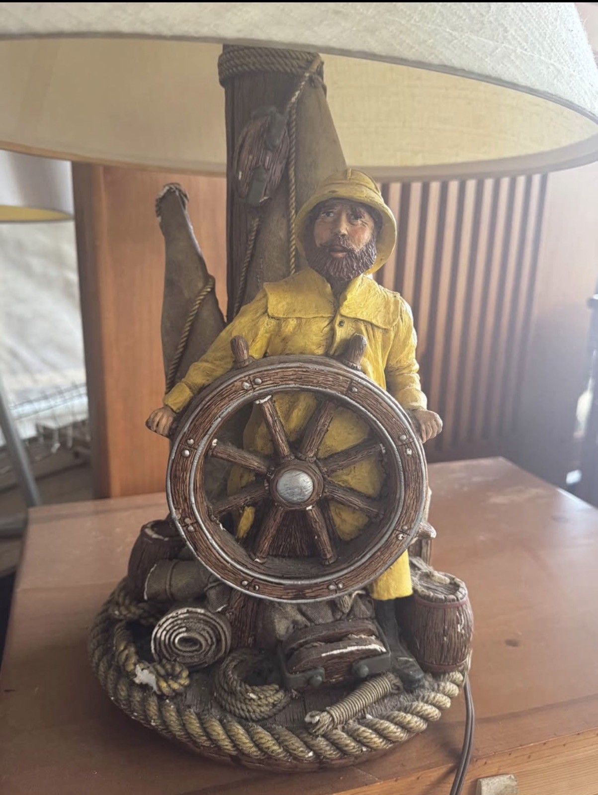 Apsit Bros of Calif table lamp 1987 Captain Sailor Wheel Nautical handpainted