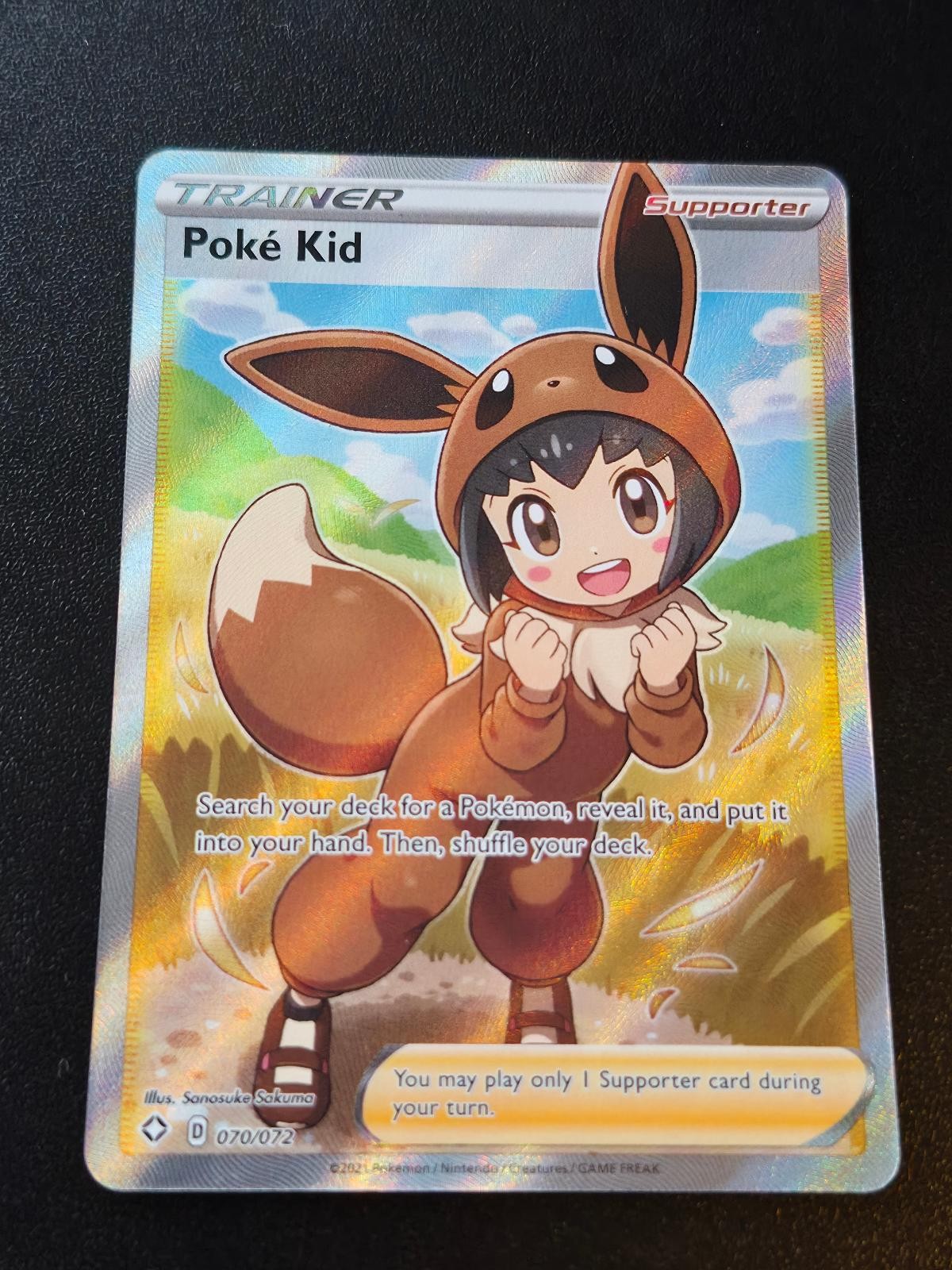 Poke Kid 070/072 Holo Ultra Rare Shining Fates Pokemon NM