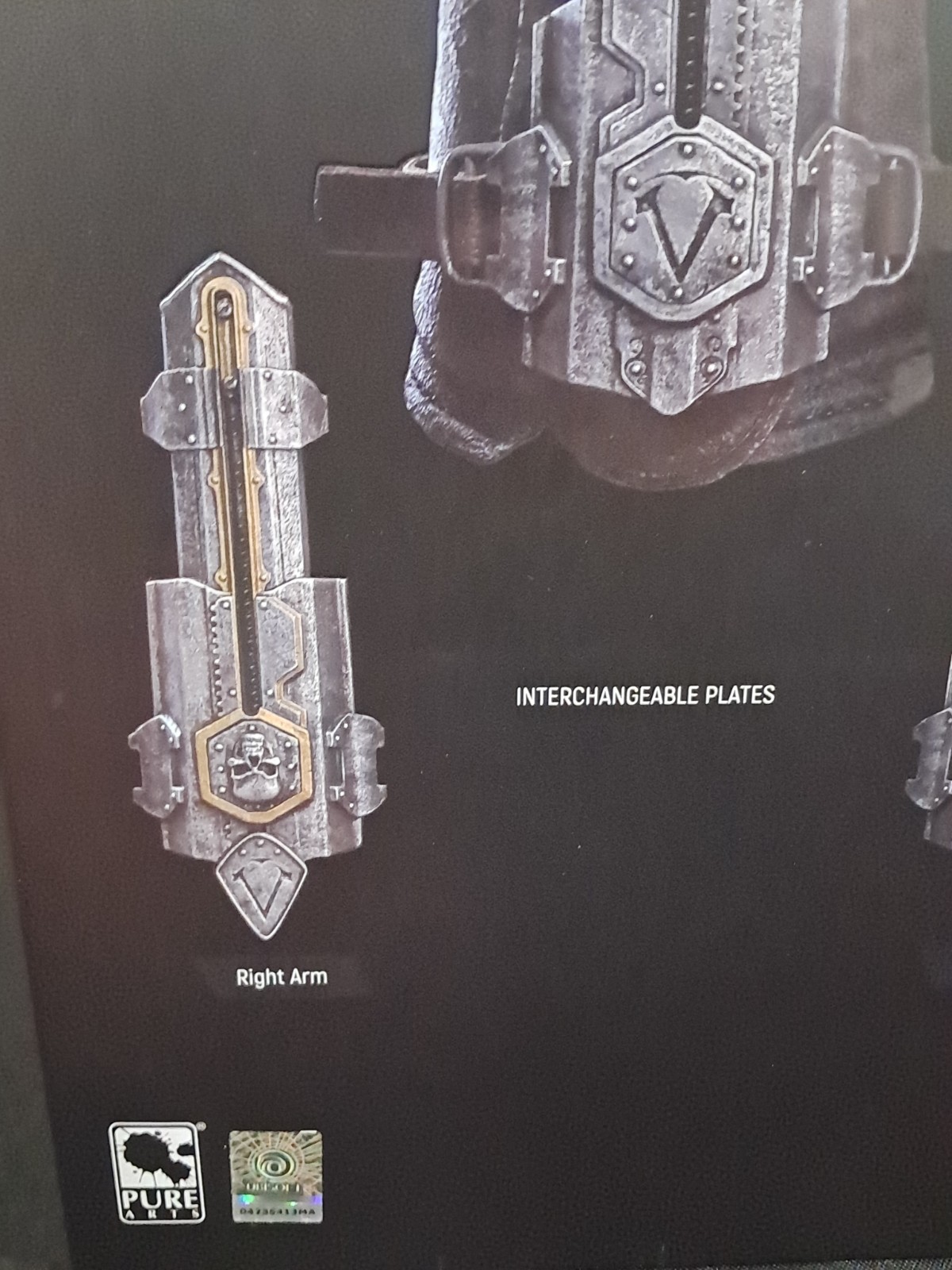 Assassins creed black flag resynced edward hidden blade 1/1 scale (official)