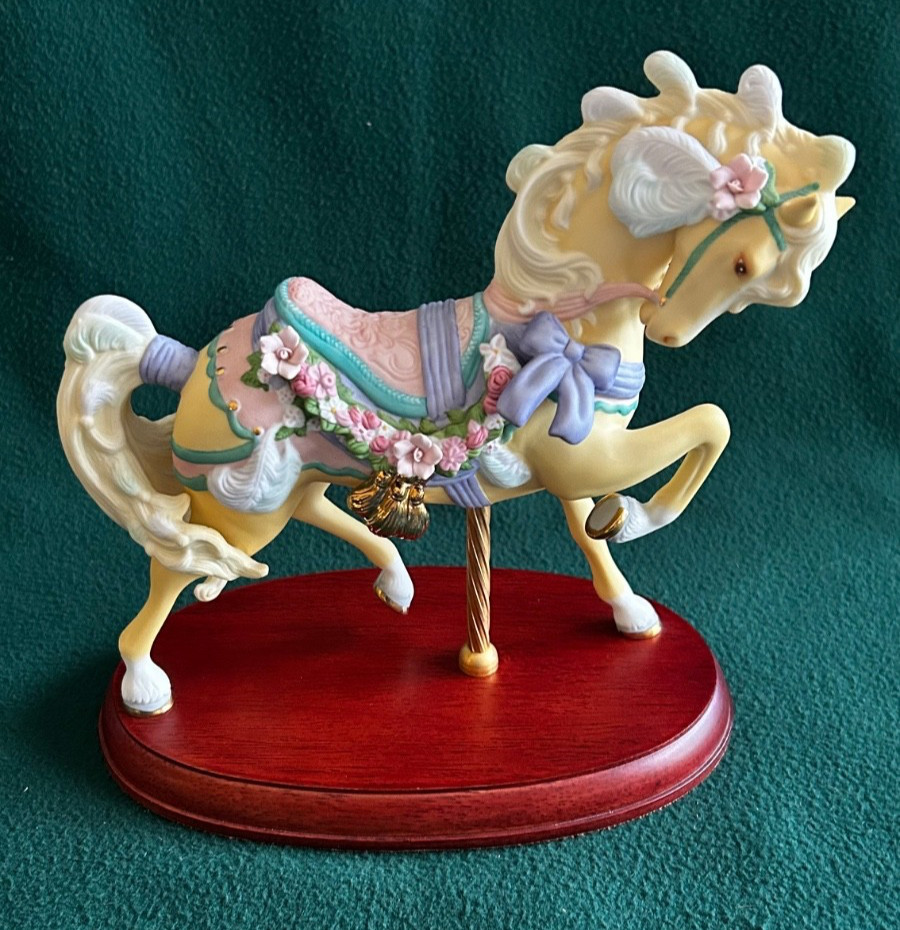 Lenox Porcelain Horse Collection CAROUSEL CIRCUS HORSE 1989 Wooden Base No Box