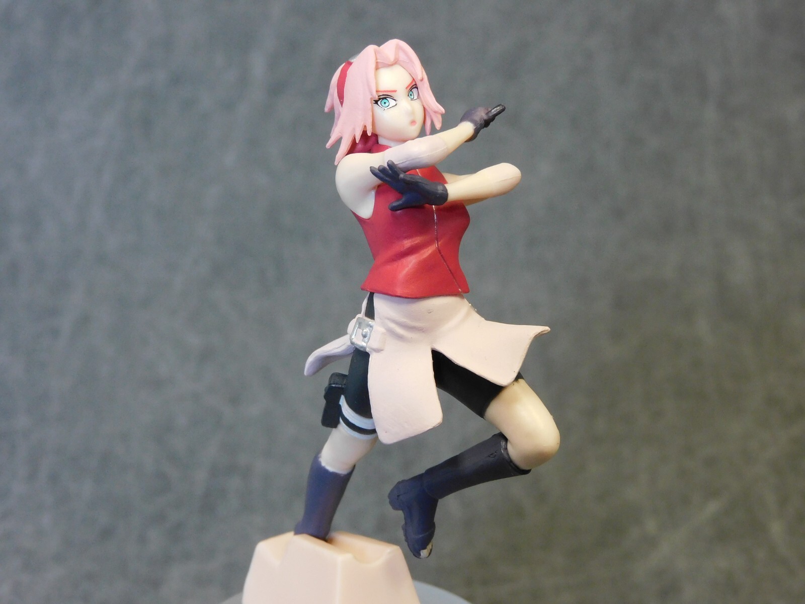 Bandai Naruto : Shippuden NEW * Sakura Posed Mini Figure * Blind Bag (Opened)