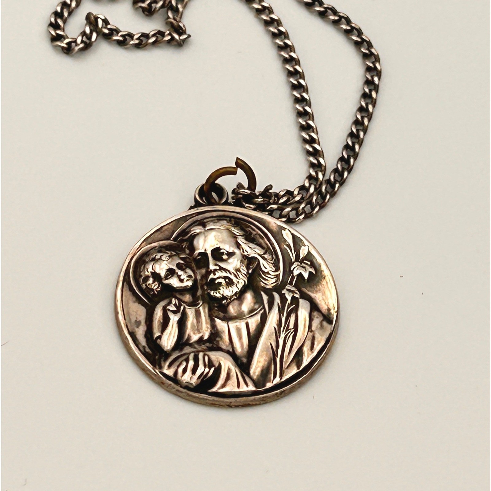 VTG Creed Sterling Silver Saint Joseph & Child Jesus Religious Necklace 24″