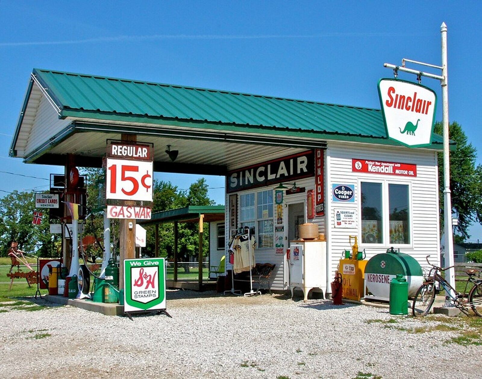 1940s SINCLAIR GAS STATION Gas War Classic Retro Poster Photo 1324X3619