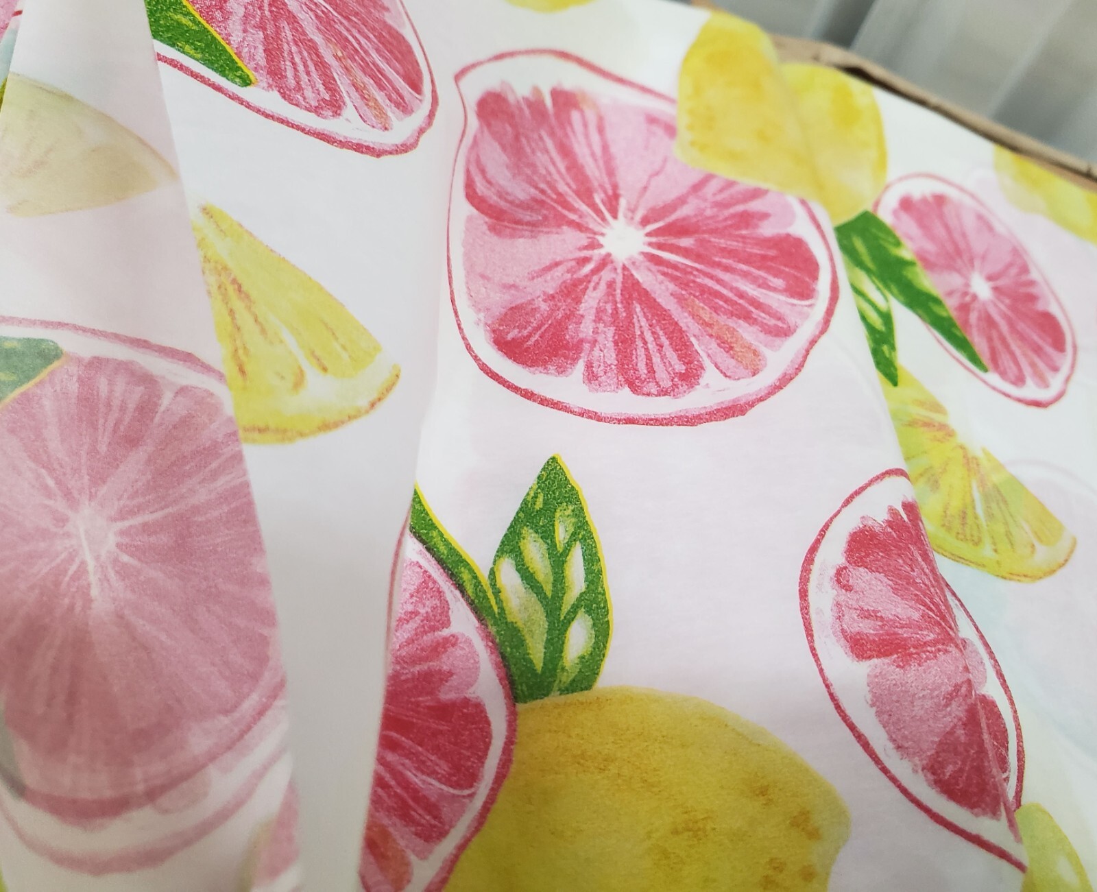 Thin Peva Vinyl Tablecloth 52″x70″Oblong (4-6 people) LEMONS,ORANGES & LEAVES,GR