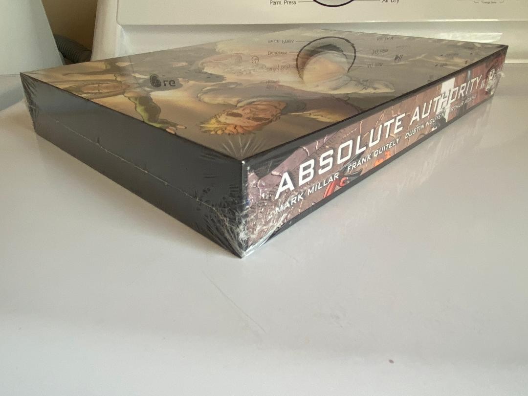 DC Comics, Absolute Authority Vol 2 – 1st Print, Mark Miller, Frank Quitely, NEW