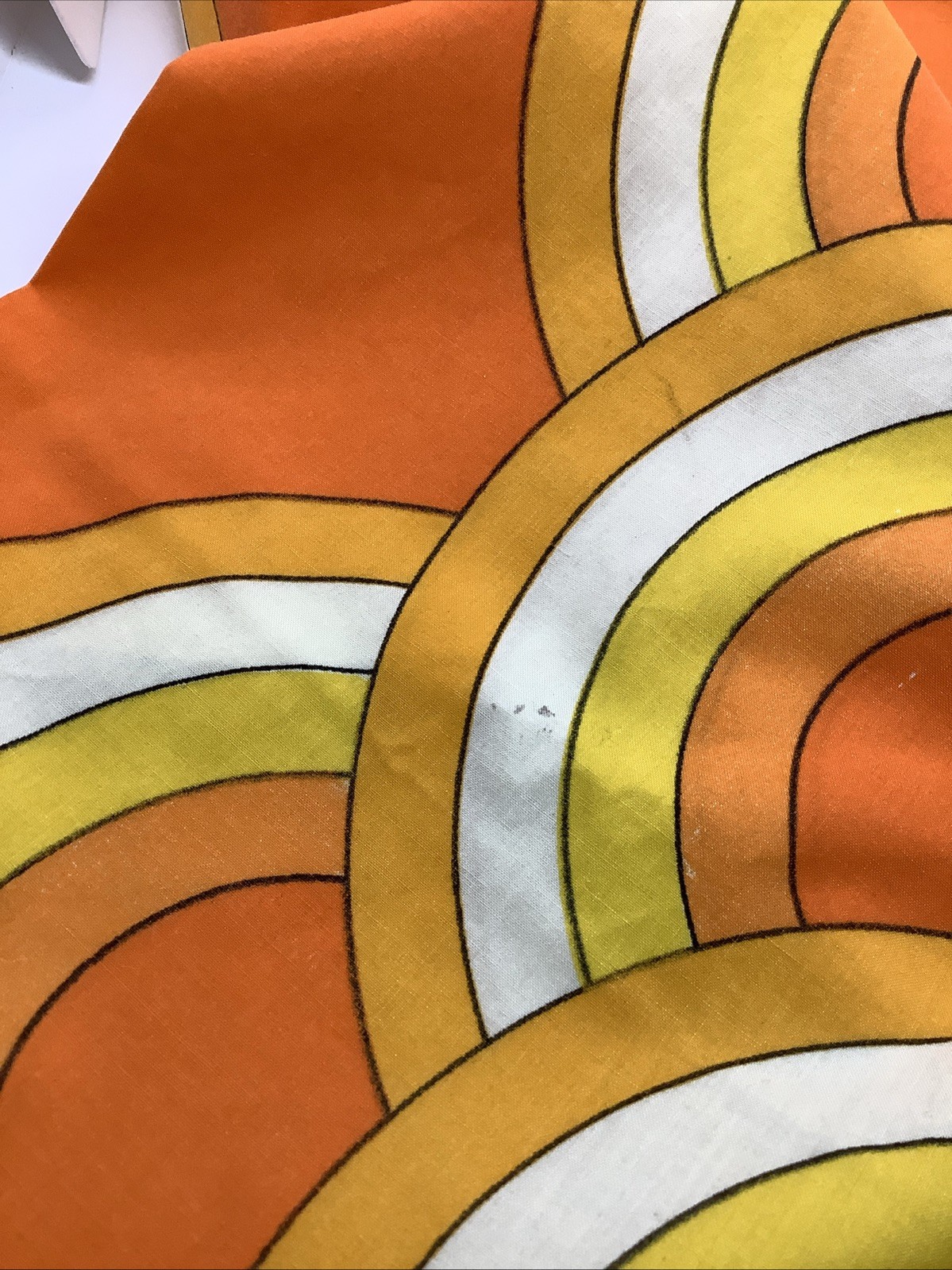 Pair Vintage 1970’s Vera N. Mod Orange Circles Extra-Large Pillowcases See Pics