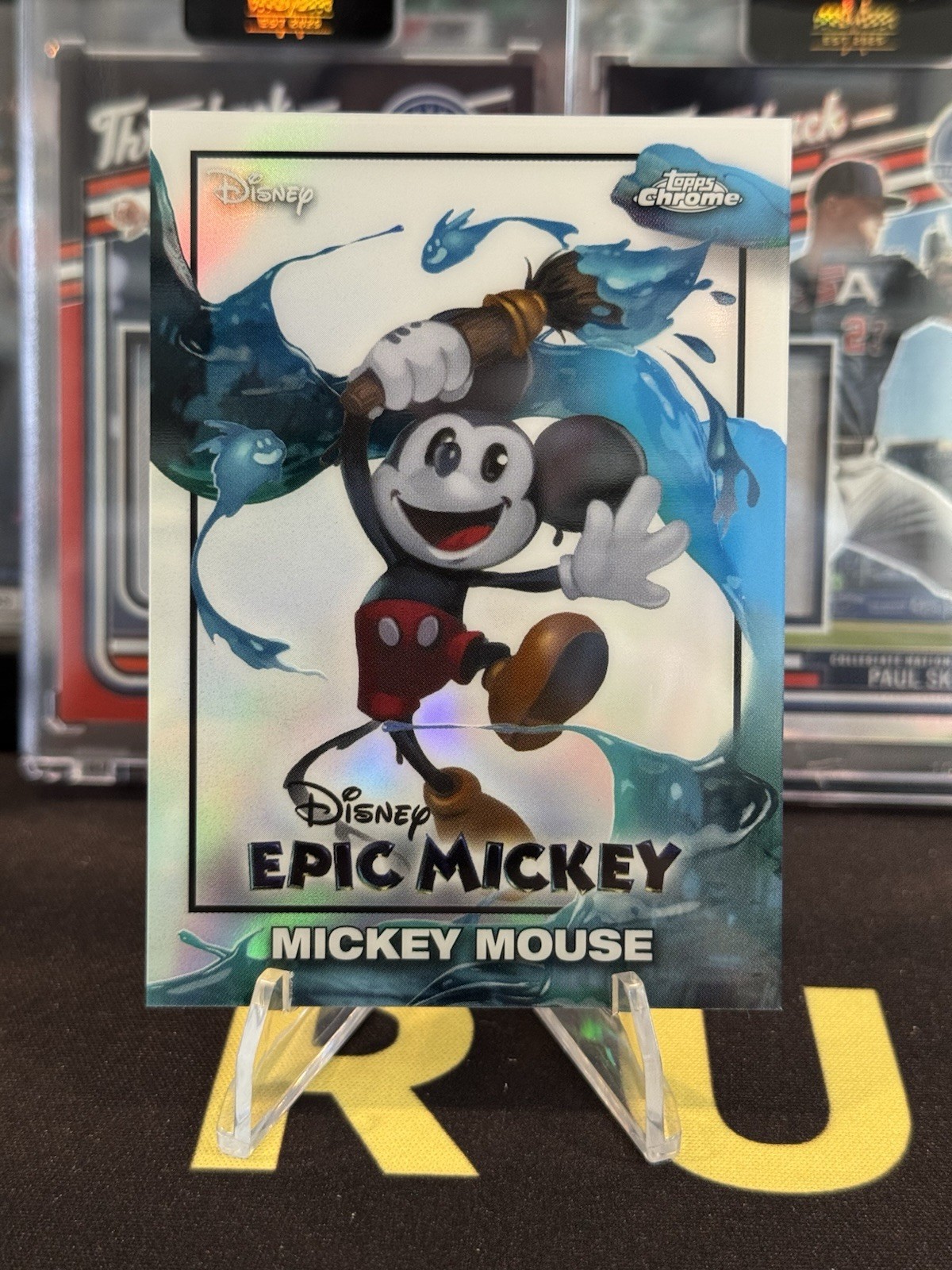 2026 Topps Disney Neon Chrome Mickey Mouse Epic Mickey #EM-1