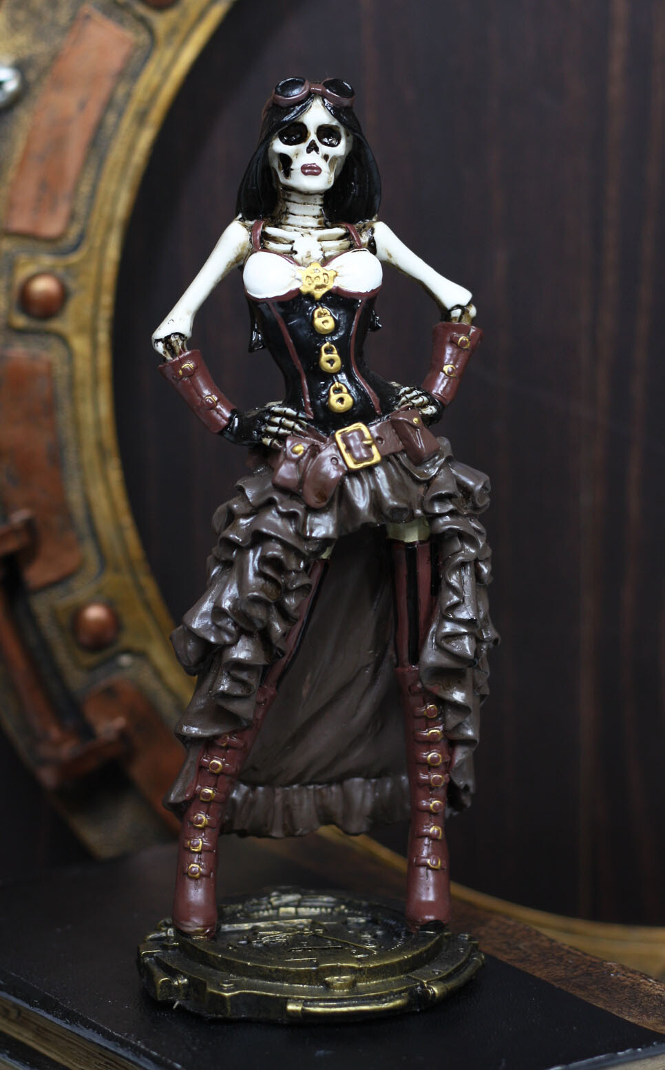 Ebros Steampunk Skeleton Costume Lady Figurine 7.5″ H Skeleton Detective