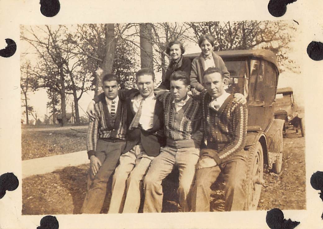 Handsome Young Men Women Sitting Car Bumper 1920s Photo Cardigan Tie Cool Pals