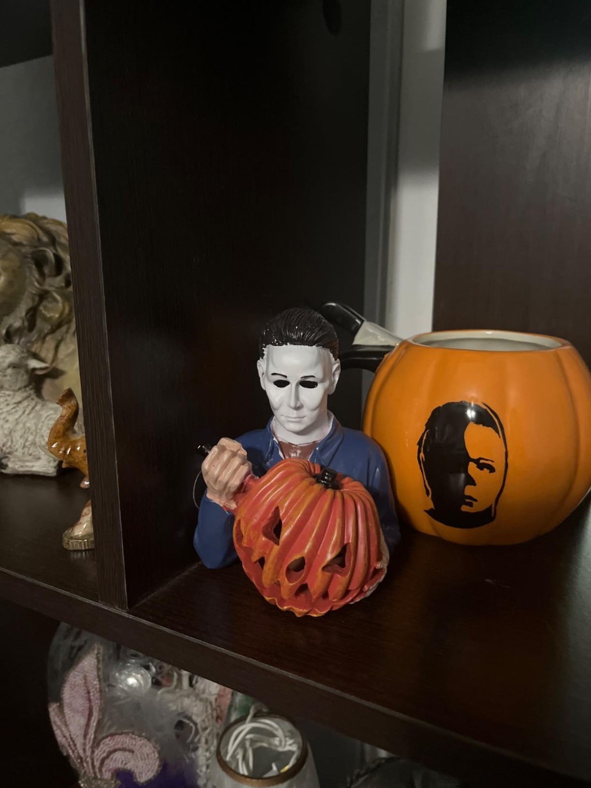 Light up Michael Myers Statue Halloween Decoration with Pumpkin Horror Movie Gar