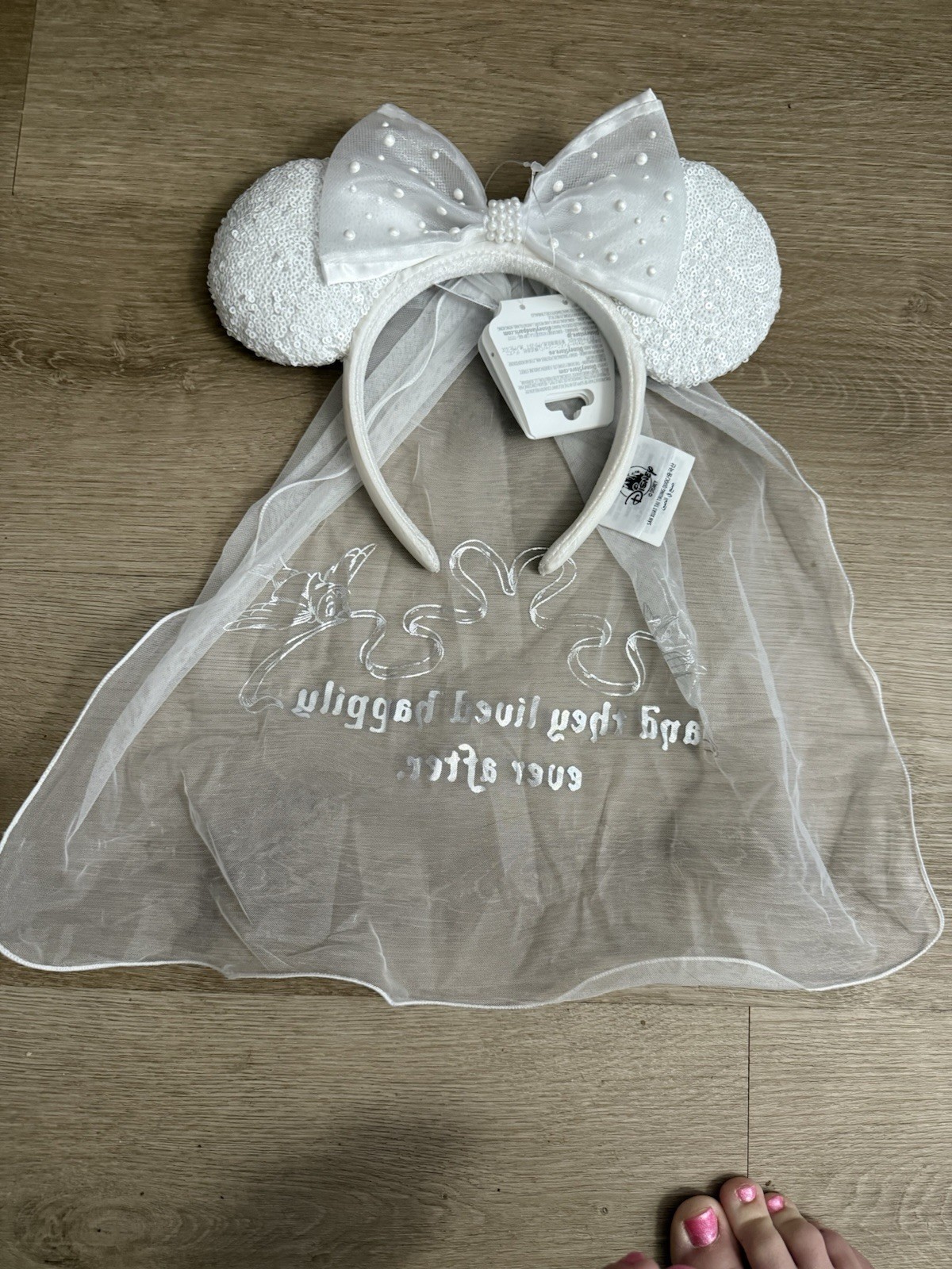 Disney Parks Minnie Mouse Bride Bridal Ears Bow Veil Headband Wedding New 2025