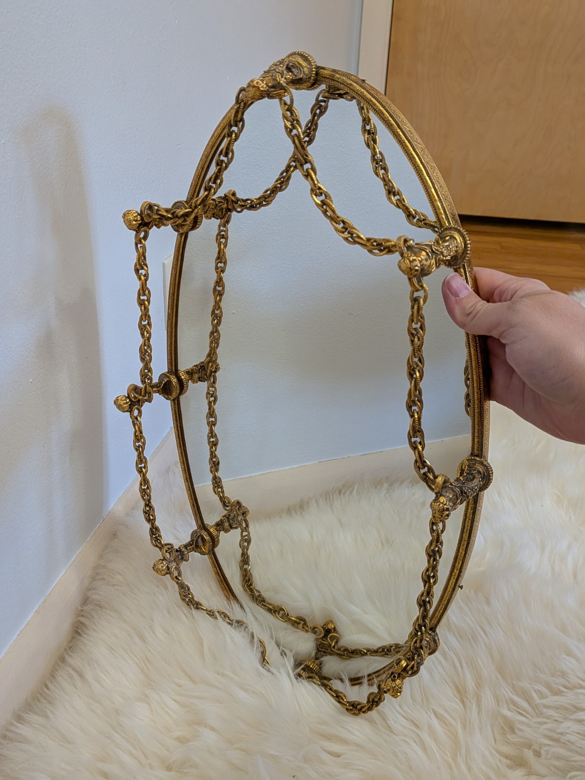 RARE Vintage Stylebuilt Hollywood Regency Maiden Dresser Vanity Mirror Ormolu