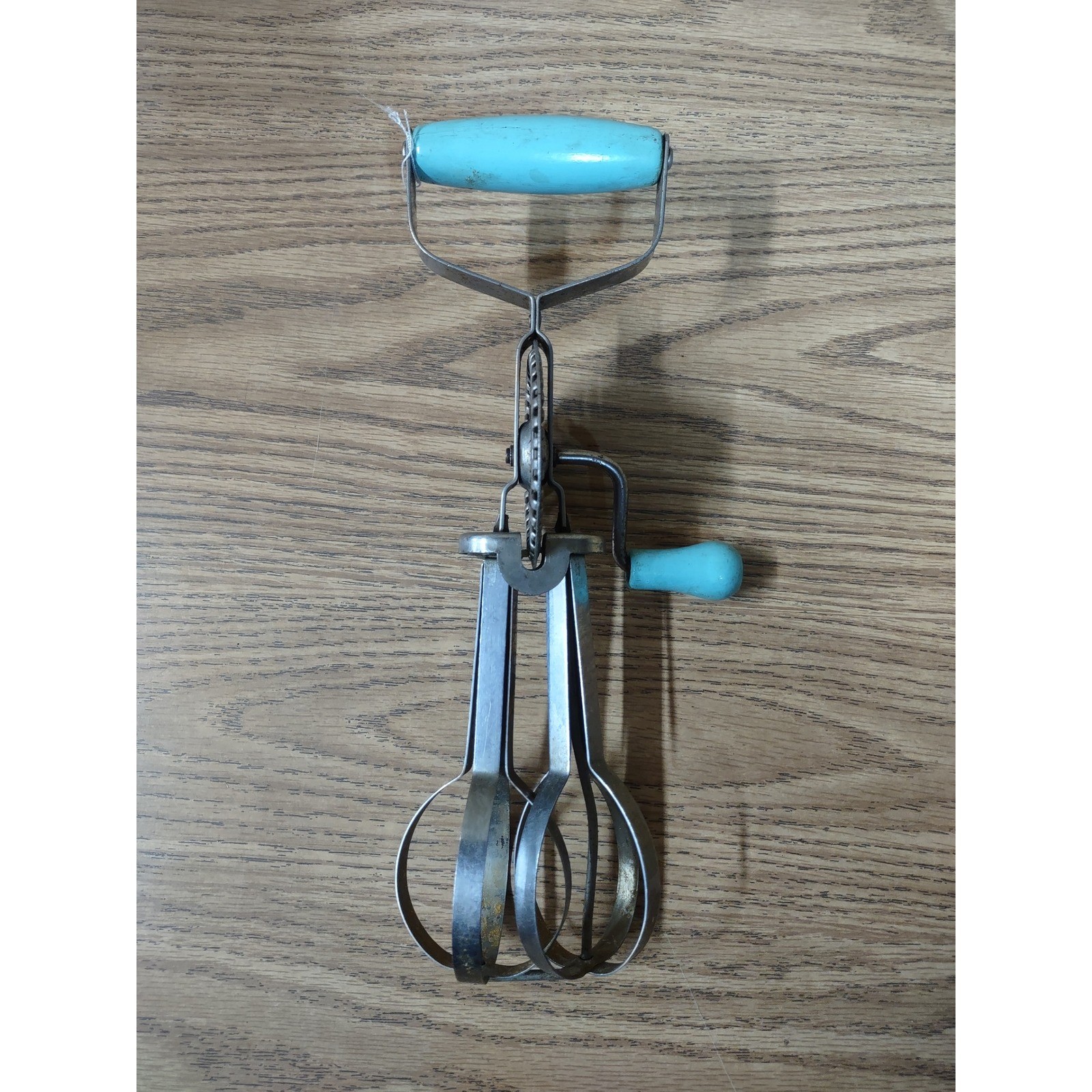 Vintage Hand Crank Egg Beater Turquoise Blue Wood Handle Stainless Steel Mixer