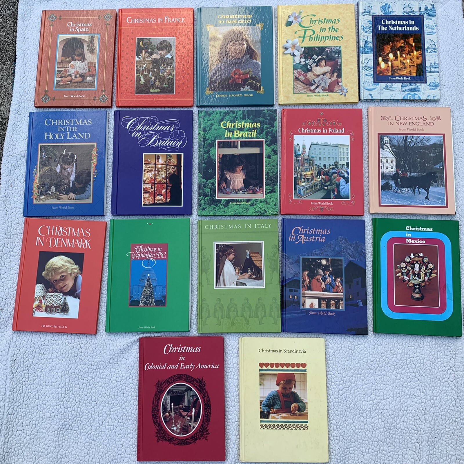 Christmas Around the World Book SET OF 17 from World Book