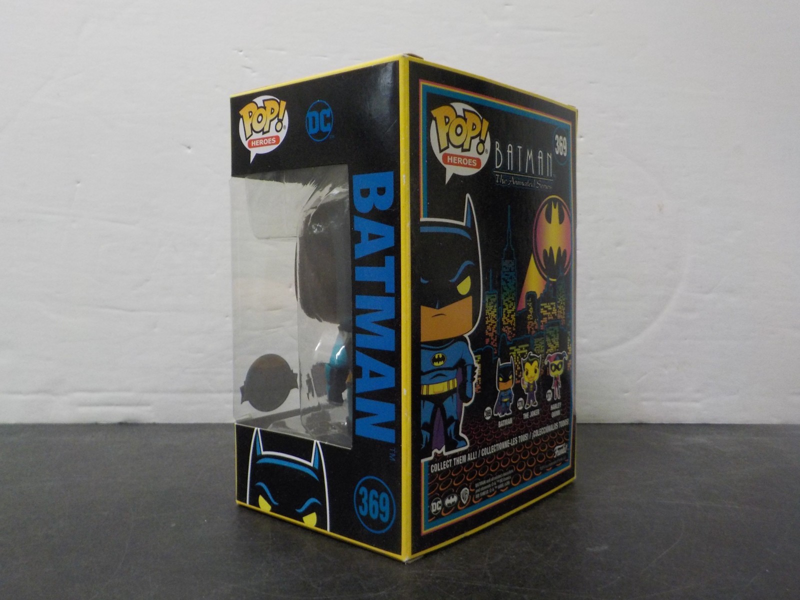 Y G501 Batman #369 Special Edition Black Light Glow