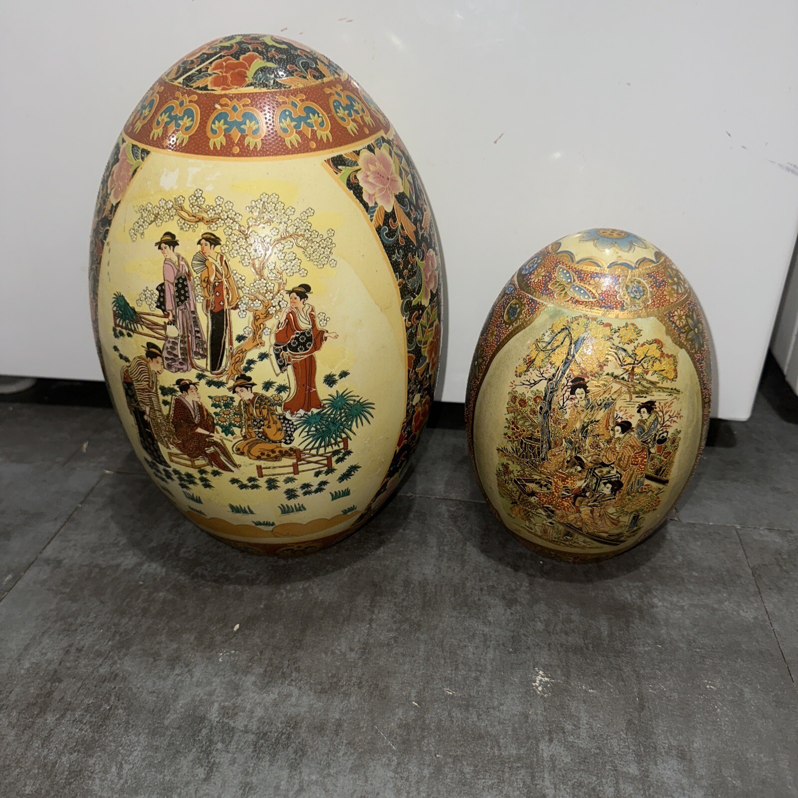 Japanese vtg Eggs hand Painted Satsuma Goso Eggs 12″ and 9” Sculptures rare vtg