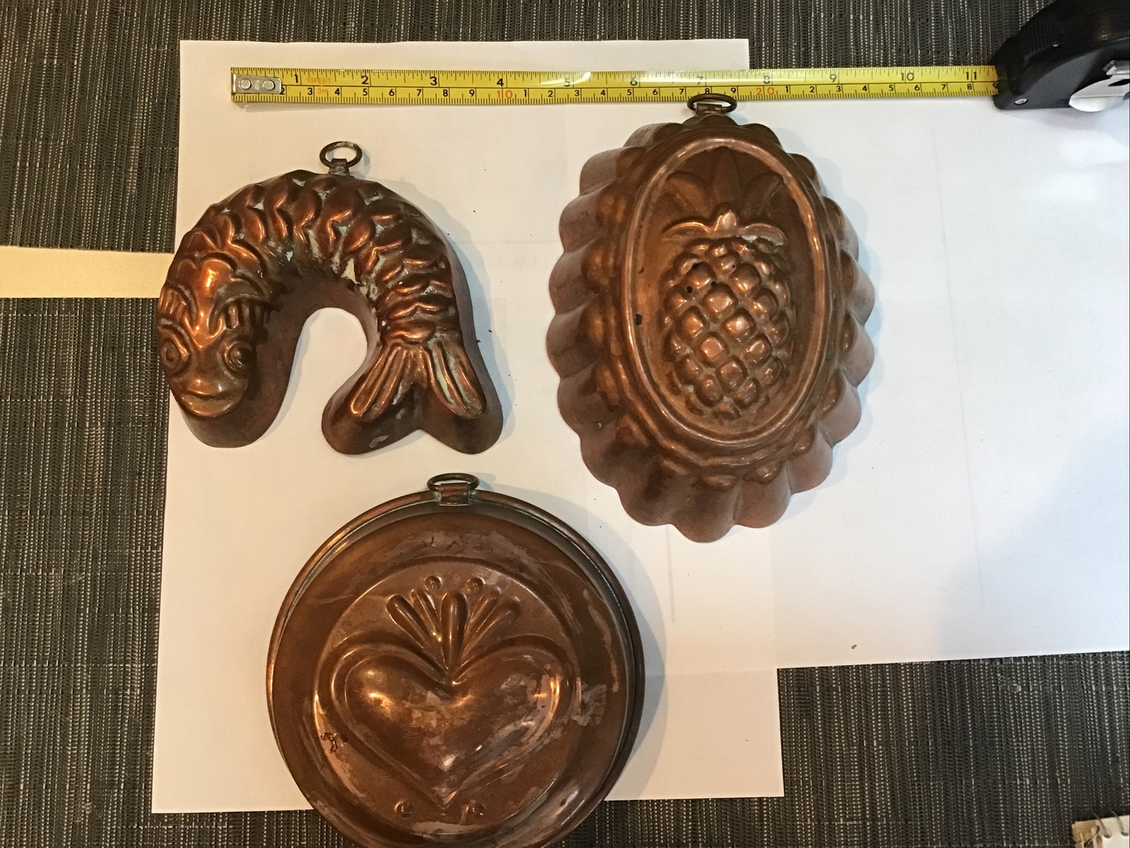 3 Small Copper Vintage Molds Wall Kitchen Decor Inside Tin? Fish Pineapple Heart