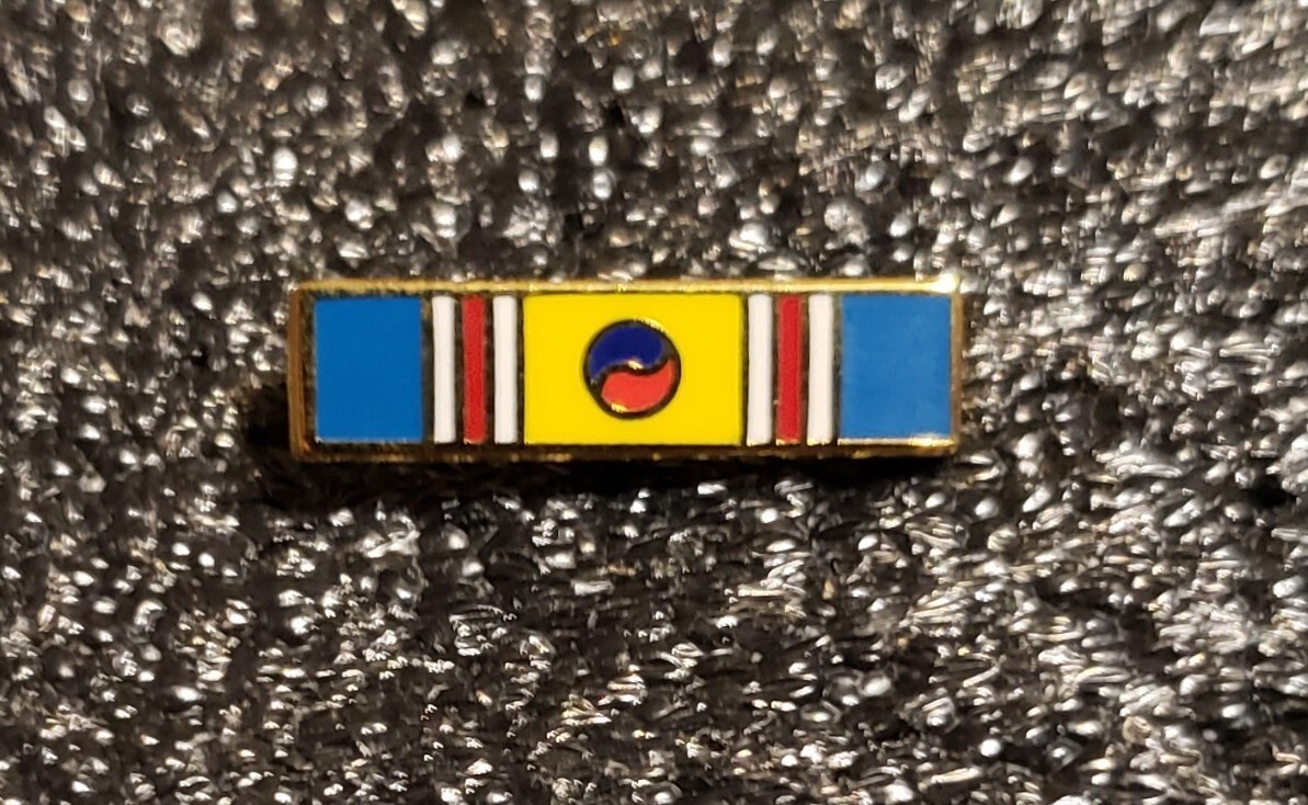 Republic of Korea War Service Ribbon Lapel Pin