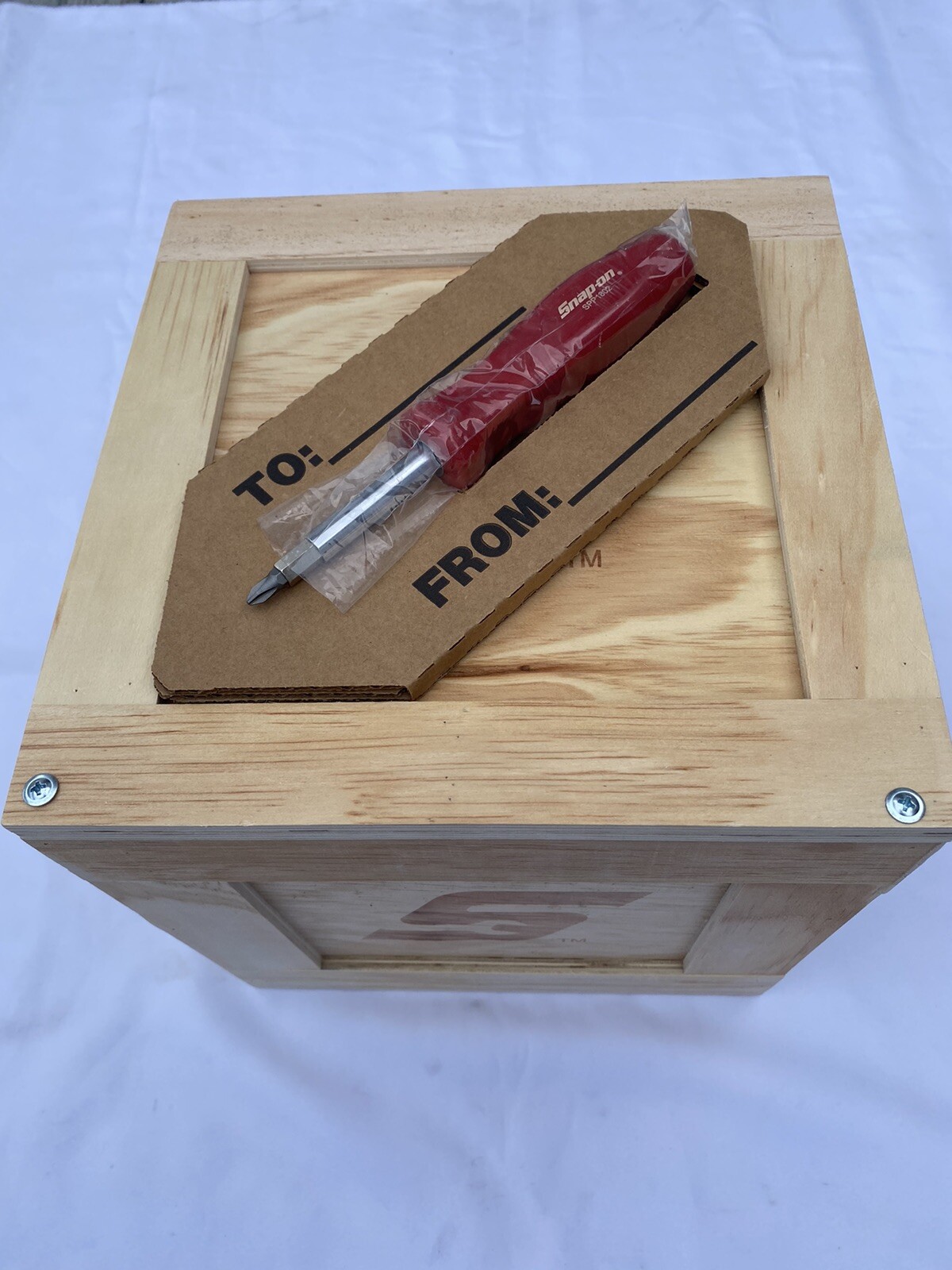 Snap-On Gift Box Wooden Crate New SSX18P119