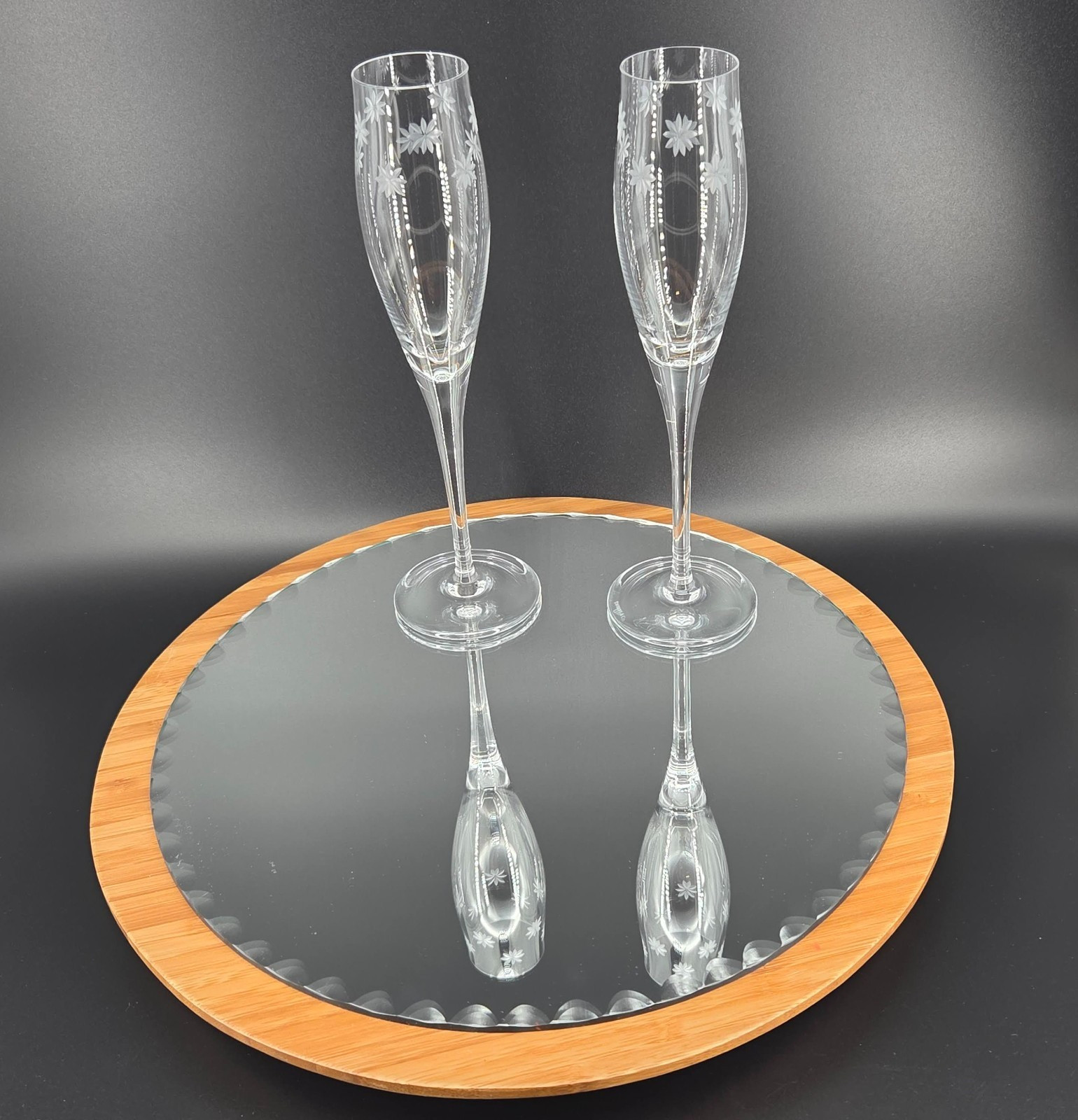 Vtg Tiffany & Co Daisy Crystal Champagne Flutes Set of 2 Etched Floral Signed