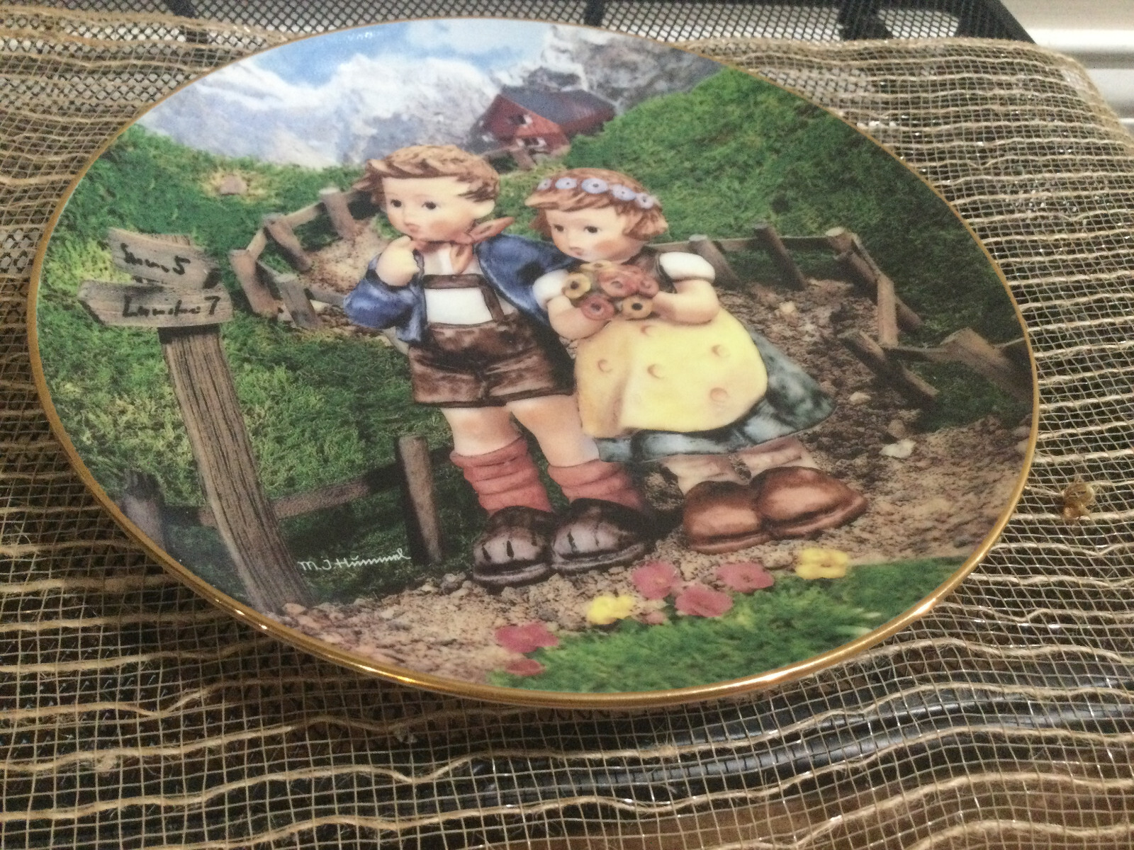 Hummel Danbury Mint Little Companions Collector Plate “Country Crossroads”