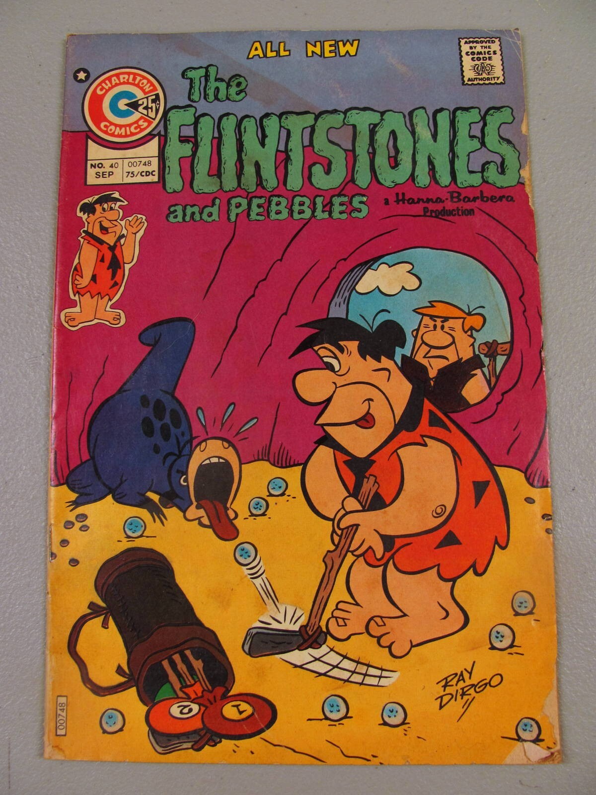 Flintstones #40 (1975) VG Charlton Comics Hanna Barbera BIN-4329