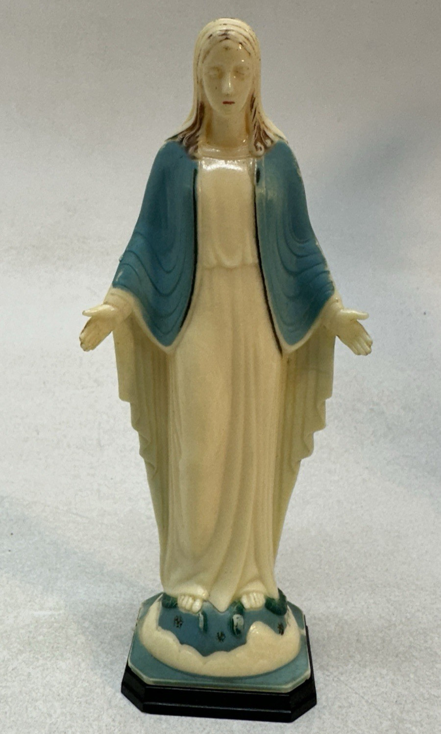 Virgin Mary Madonna 6 in Statue Religious Figure Consolidated Molded Plastics