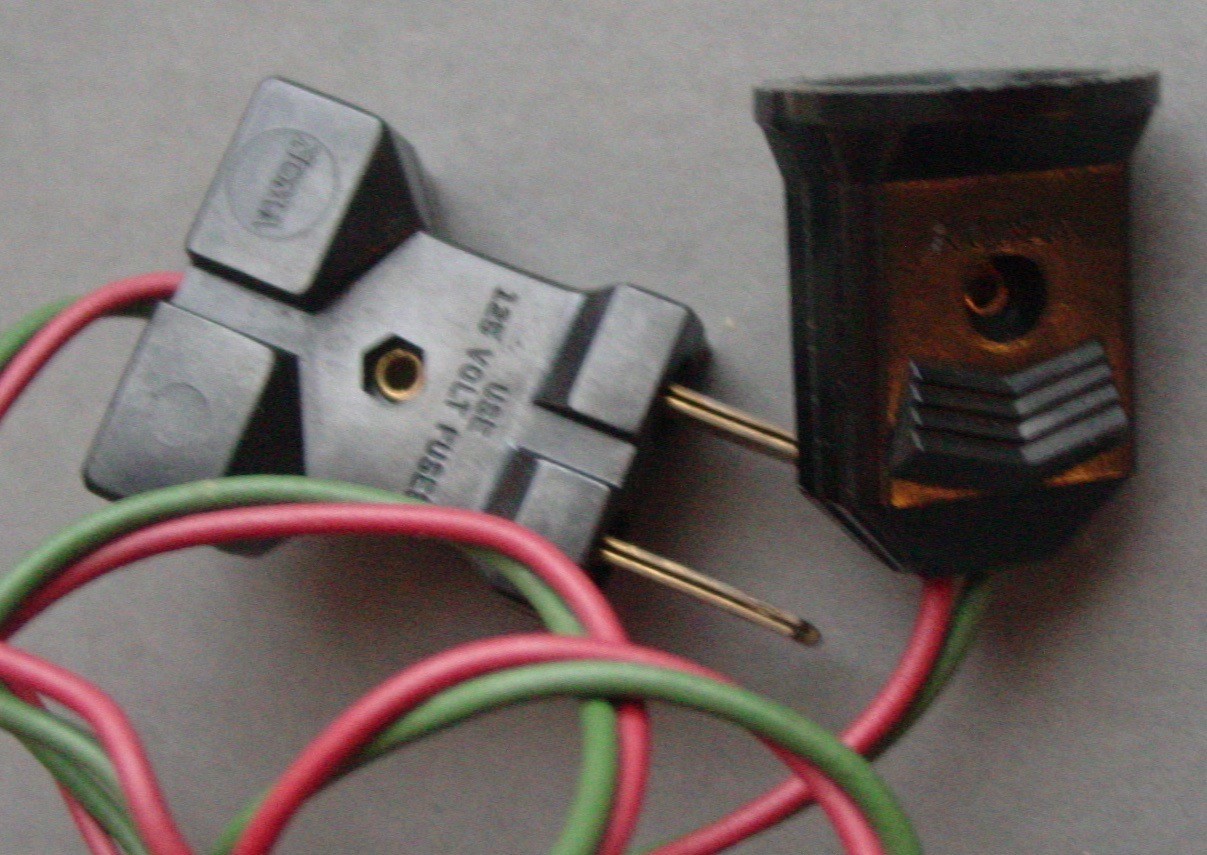 Vintage Noma Christmas String Light Fused Safety Plug Replacement Parts ONLY