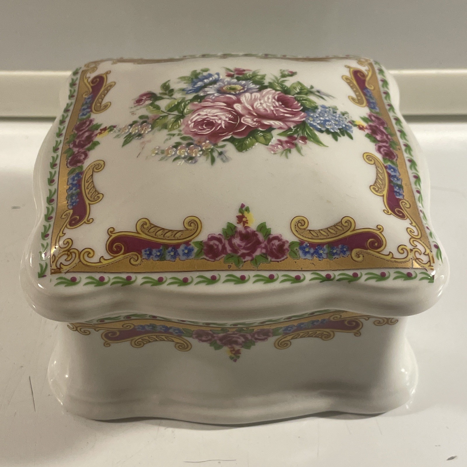 Vintage Limoges France Hand Painted Floral Porcelain Trinket Box