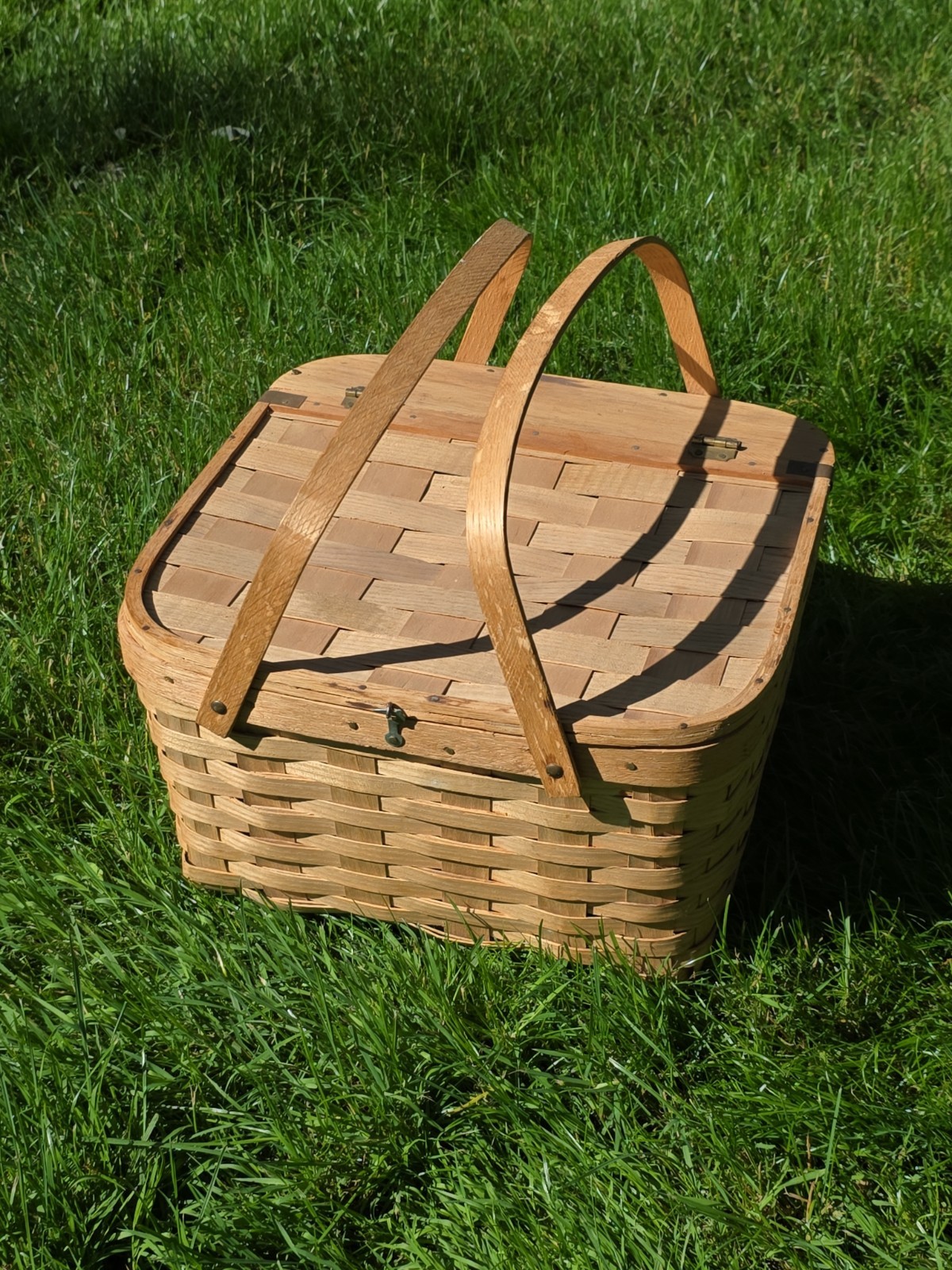Vtg West Rindge Baskets Inc Double Wood Handle Pie Carrier Picnic Basket 13″